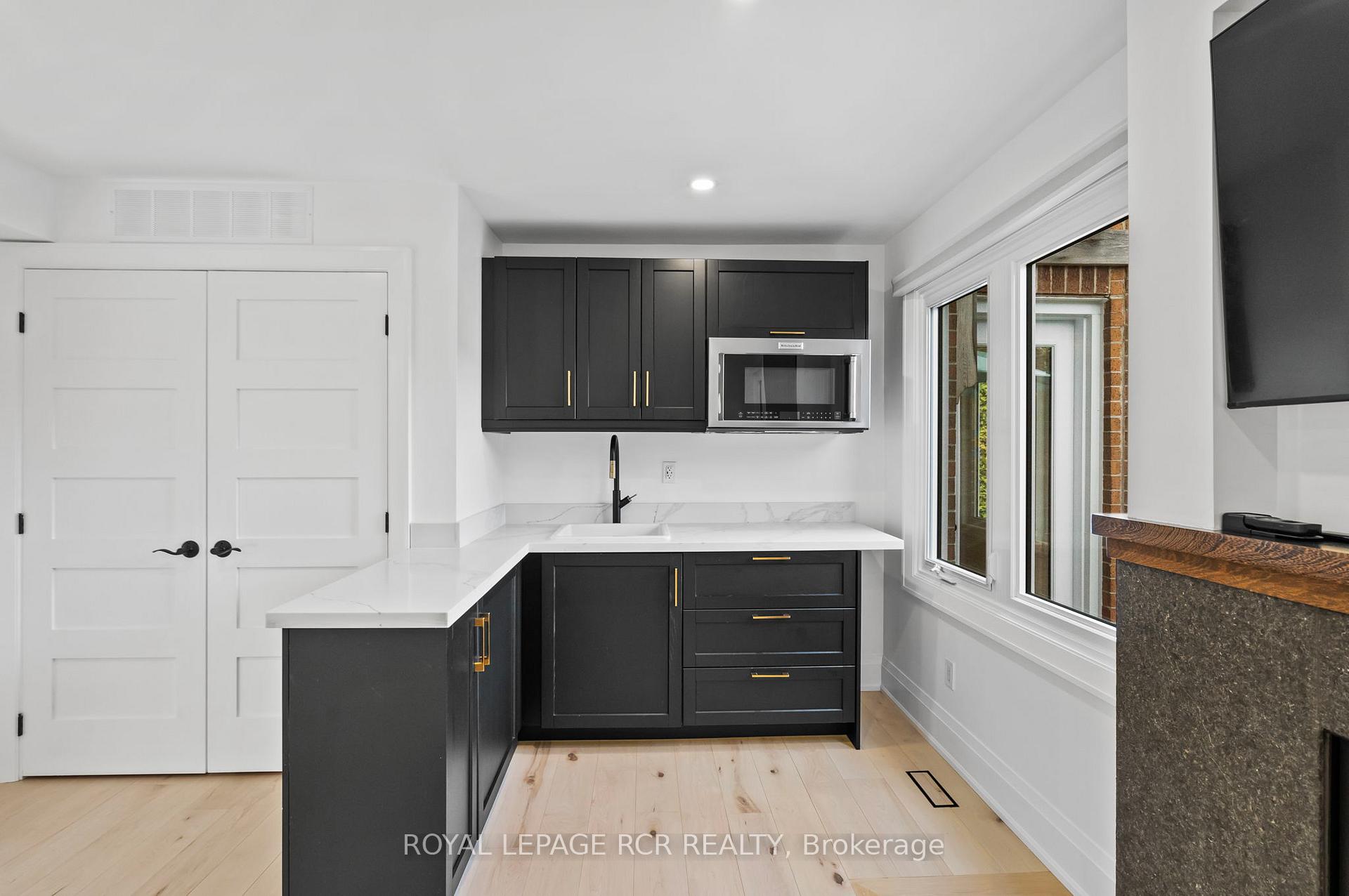Photo 40 of 409 Alex Doner Drive, Newmarket, Glenway Estates — HOMEH