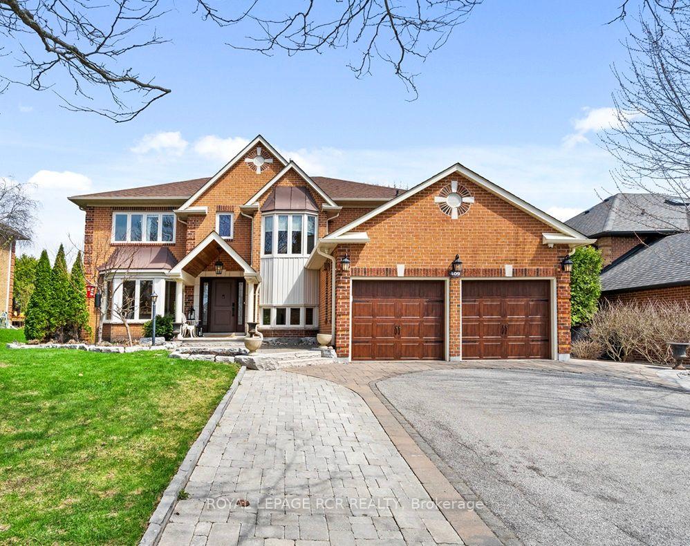 Photo 2 of 409 Alex Doner Drive, Newmarket, Glenway Estates — HOMEH