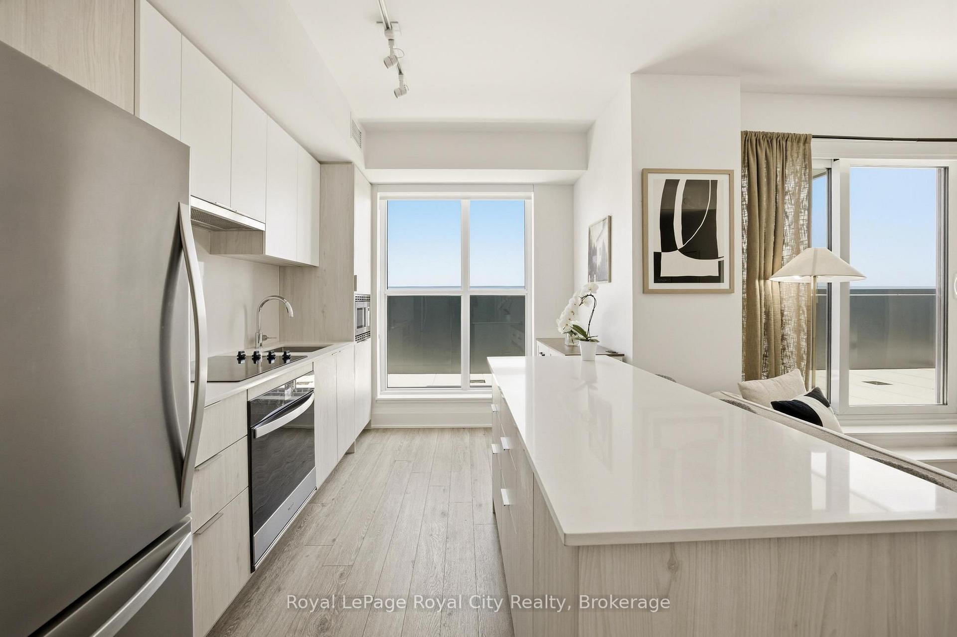 Photo 13 of Unit 604, 3071 Trafalgar Road, Oakville, Joshua Meadows — HOMEH