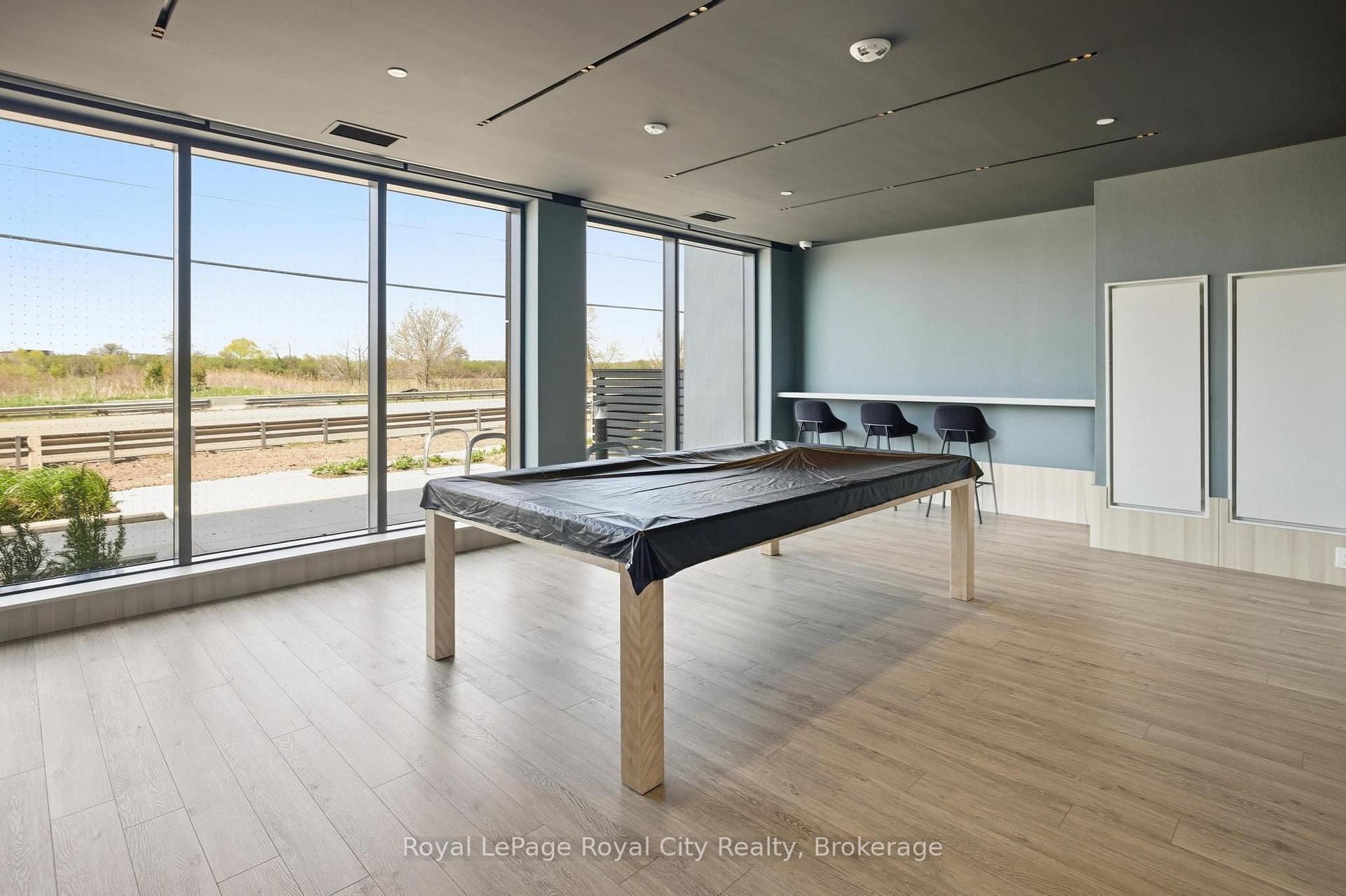 Photo 37 of Unit 604, 3071 Trafalgar Road, Oakville, Joshua Meadows — HOMEH