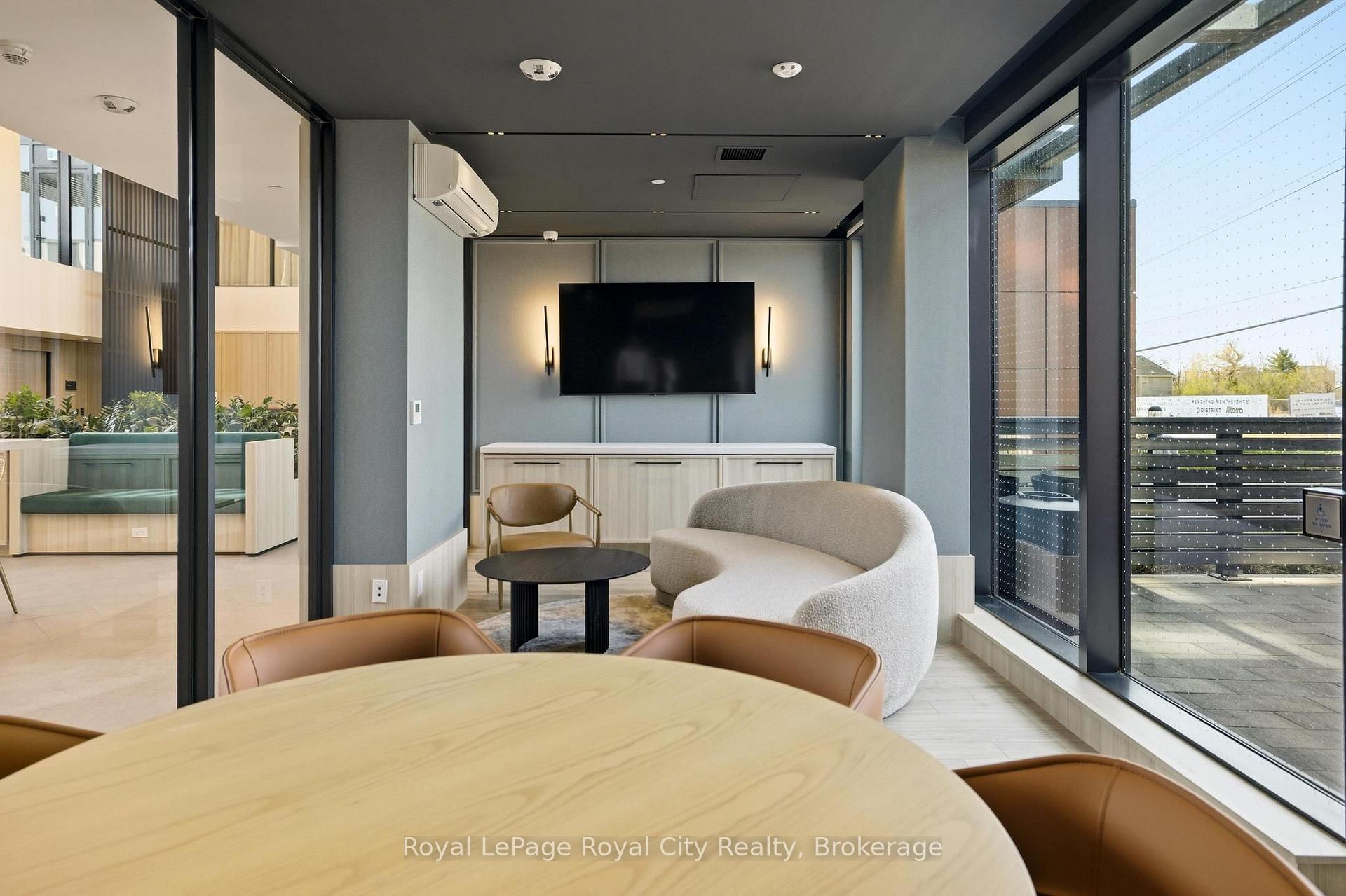Photo 38 of Unit 604, 3071 Trafalgar Road, Oakville, Joshua Meadows — HOMEH