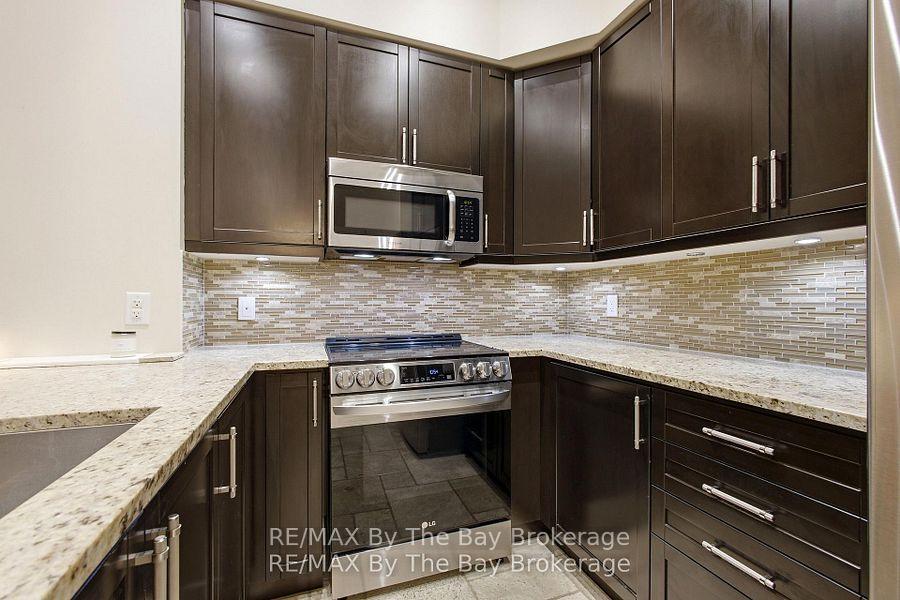 Photo 4 of Unit 112, 111 Civic Square Gate, Aurora, Bayview Wellington — HOMEH