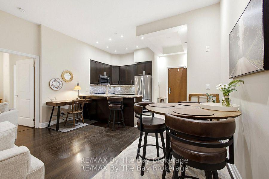 Photo 9 of Unit 112, 111 Civic Square Gate, Aurora, Bayview Wellington — HOMEH