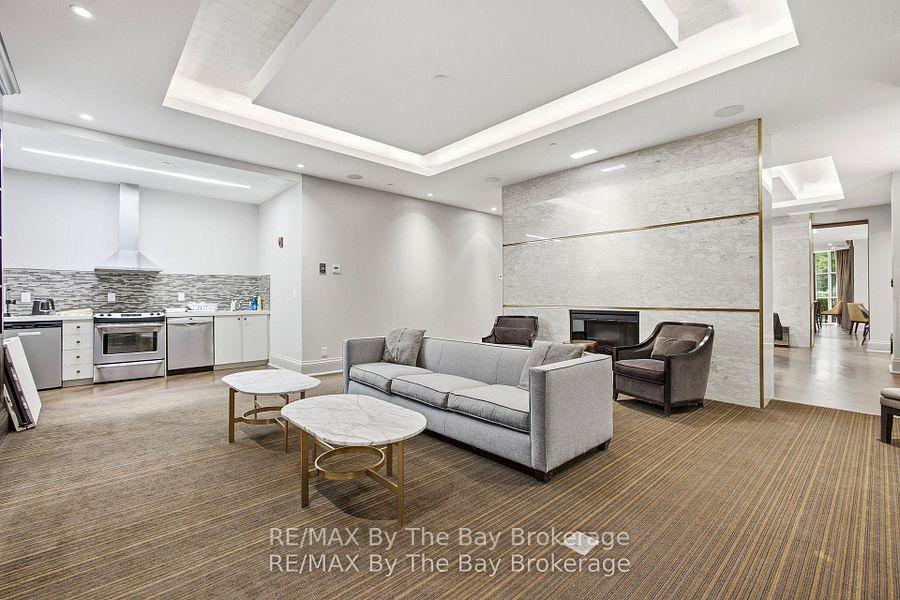 Photo 28 of Unit 112, 111 Civic Square Gate, Aurora, Bayview Wellington — HOMEH