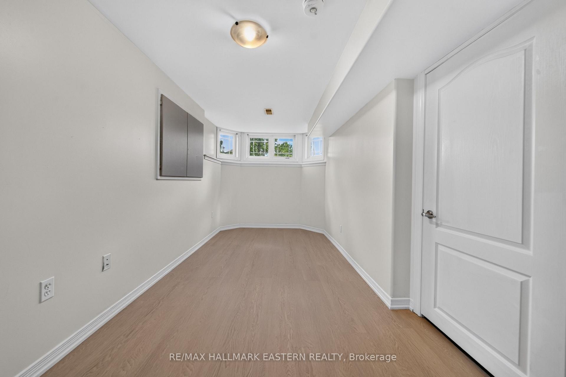 Photo 25 of 656 Clancy Crescent, Peterborough, Otonabee Ward 1 — HOMEH