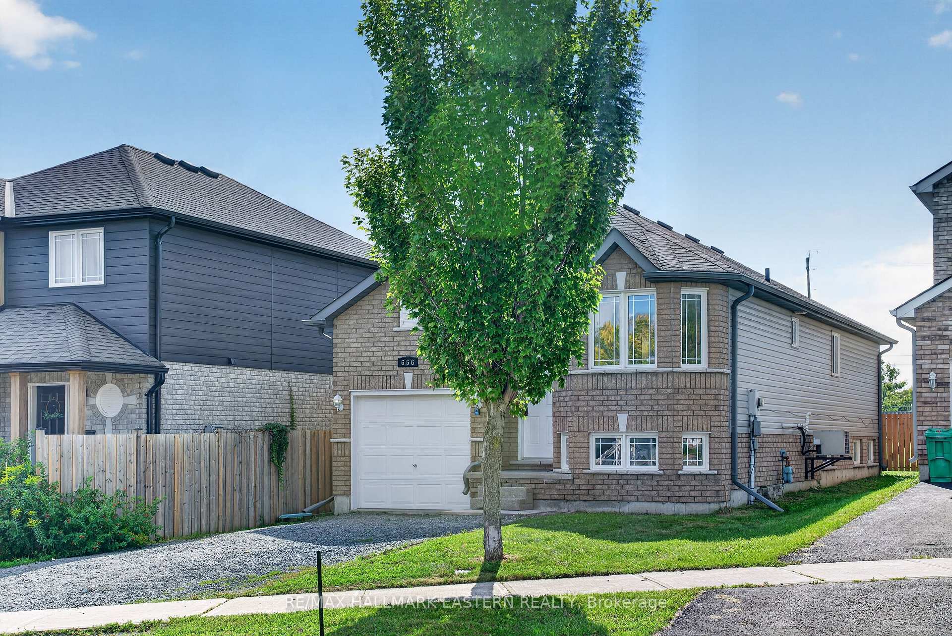 Photo 43 of 656 Clancy Crescent, Peterborough, Otonabee Ward 1 — HOMEH