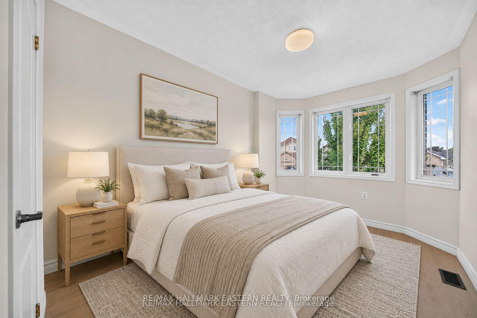 Photo 4 of 656 Clancy Crescent, Peterborough, Otonabee Ward 1 — HOMEH