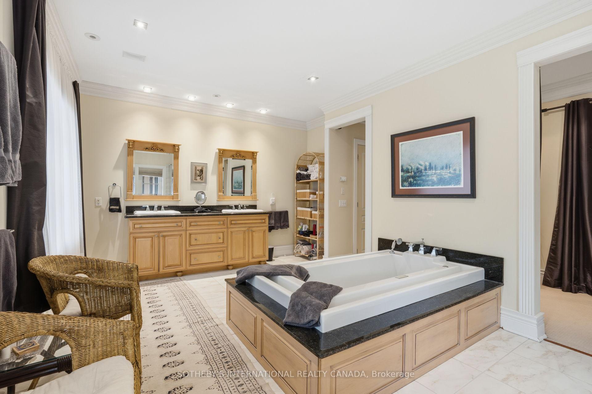 Photo 28 of 55 Pine Ridge Drive, Scarborough, Cliffcrest — HOMEH