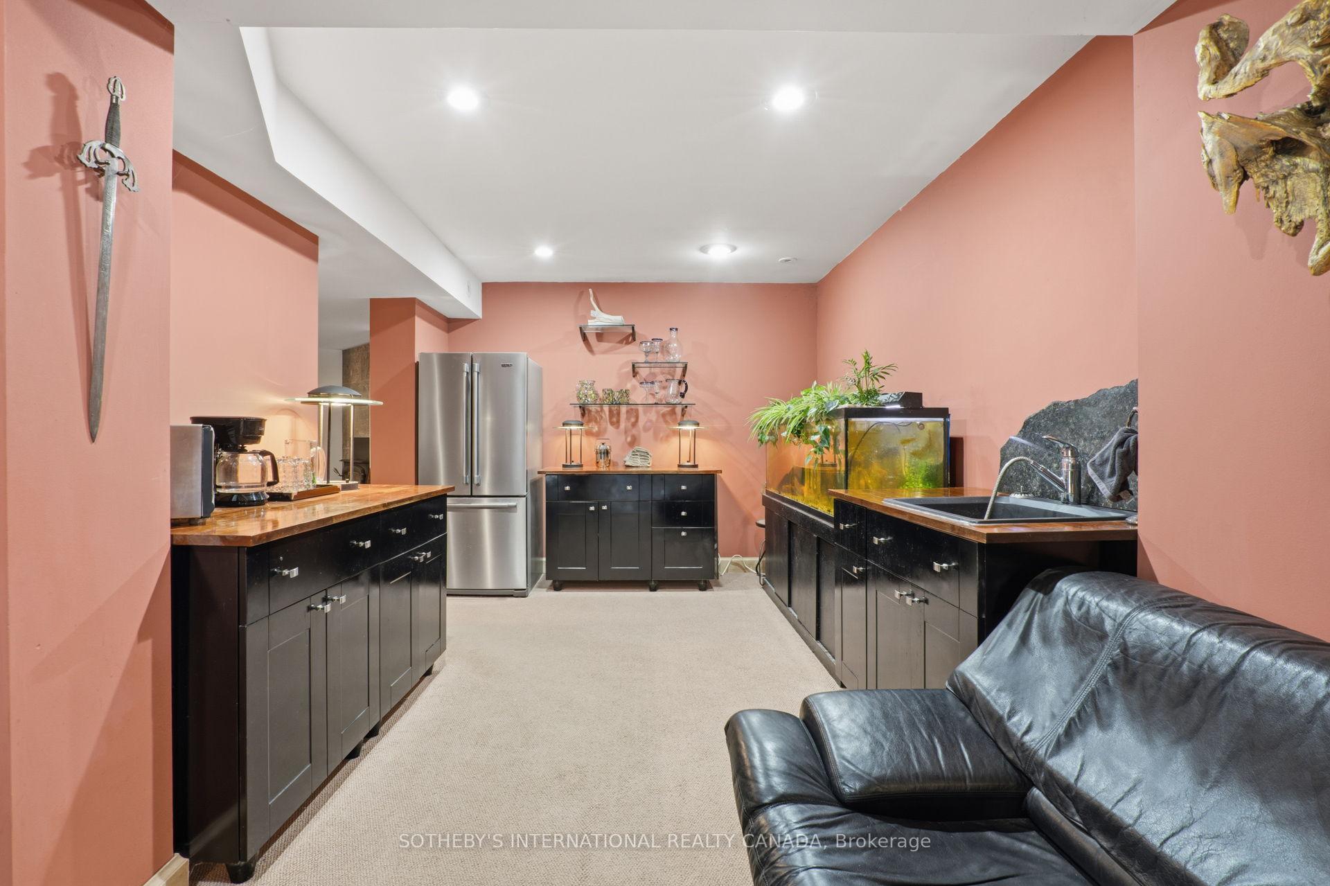 Photo 32 of 55 Pine Ridge Drive, Scarborough, Cliffcrest — HOMEH