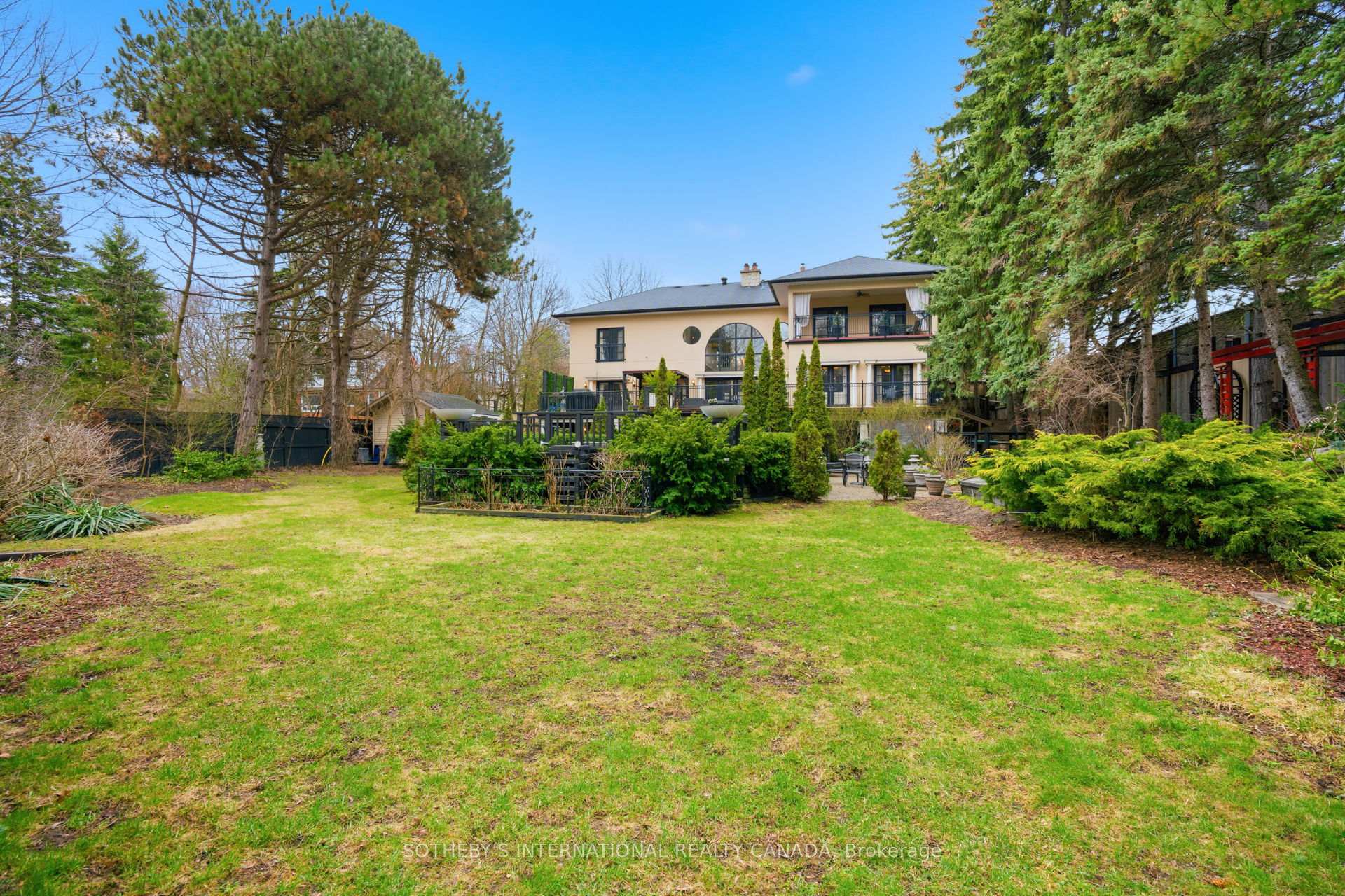 Photo 41 of 55 Pine Ridge Drive, Scarborough, Cliffcrest — HOMEH
