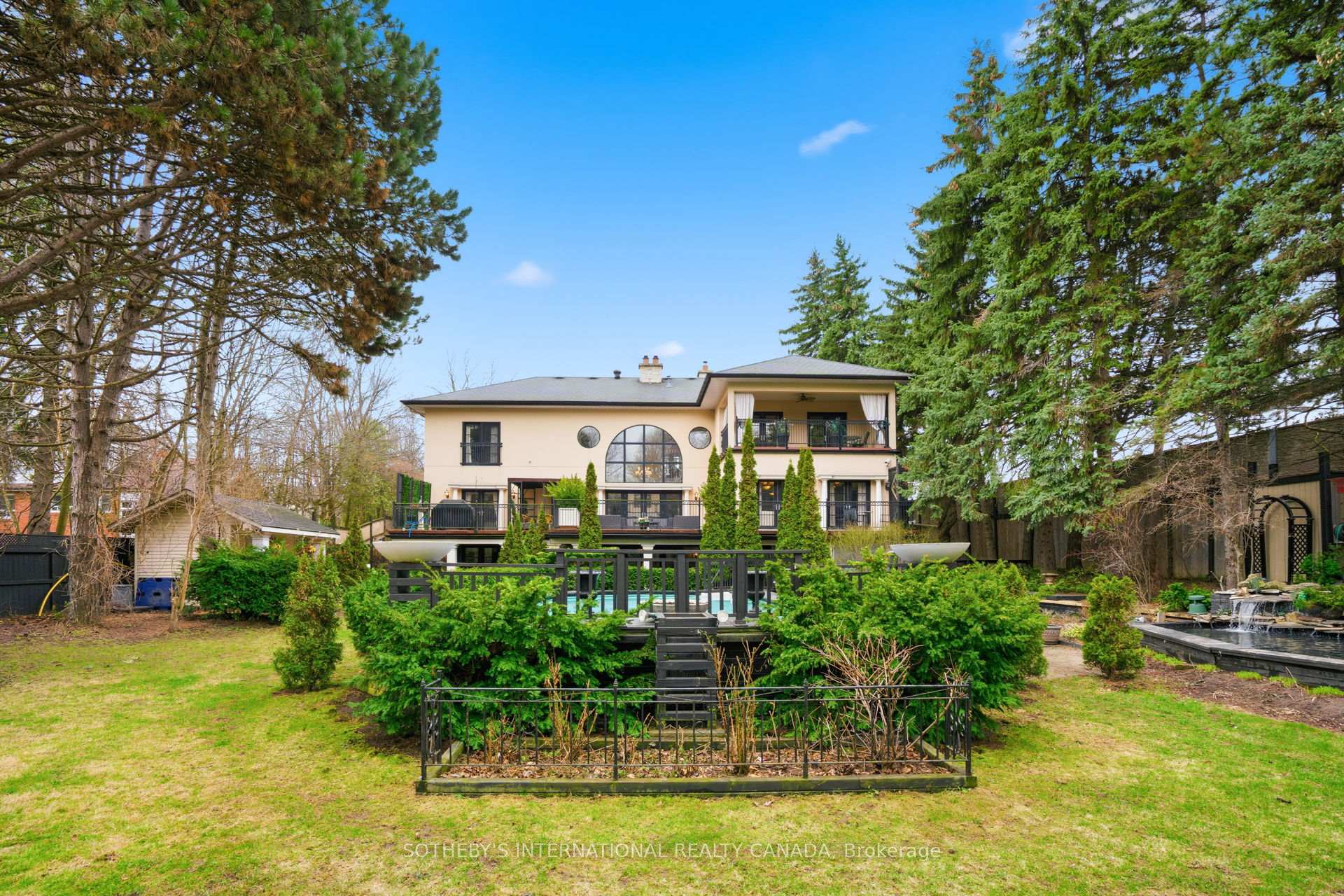 Photo 42 of 55 Pine Ridge Drive, Scarborough, Cliffcrest — HOMEH