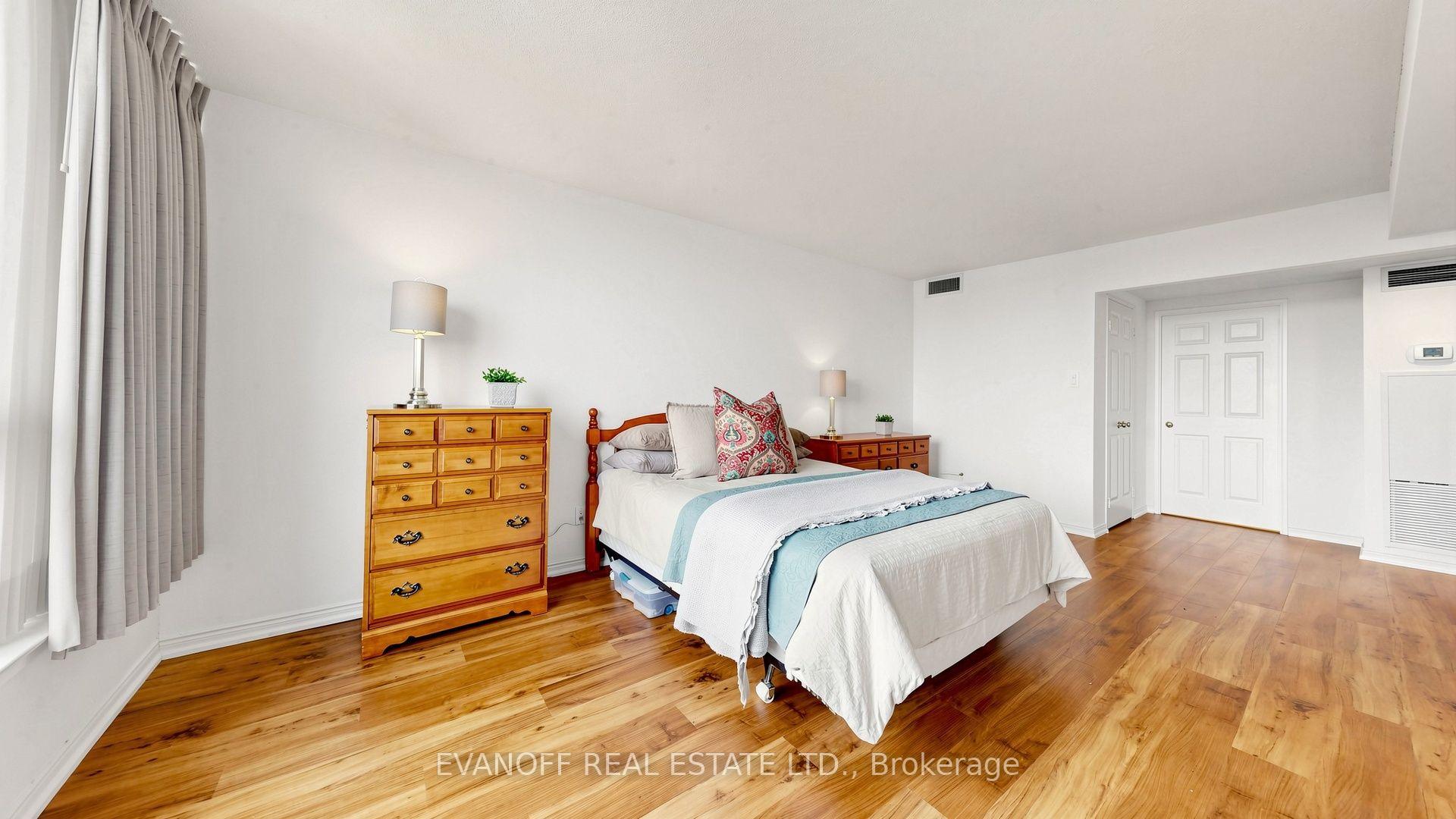 Photo 25 of Unit 730, 10 Guildwood Parkway, Scarborough, Guildwood — HOMEH