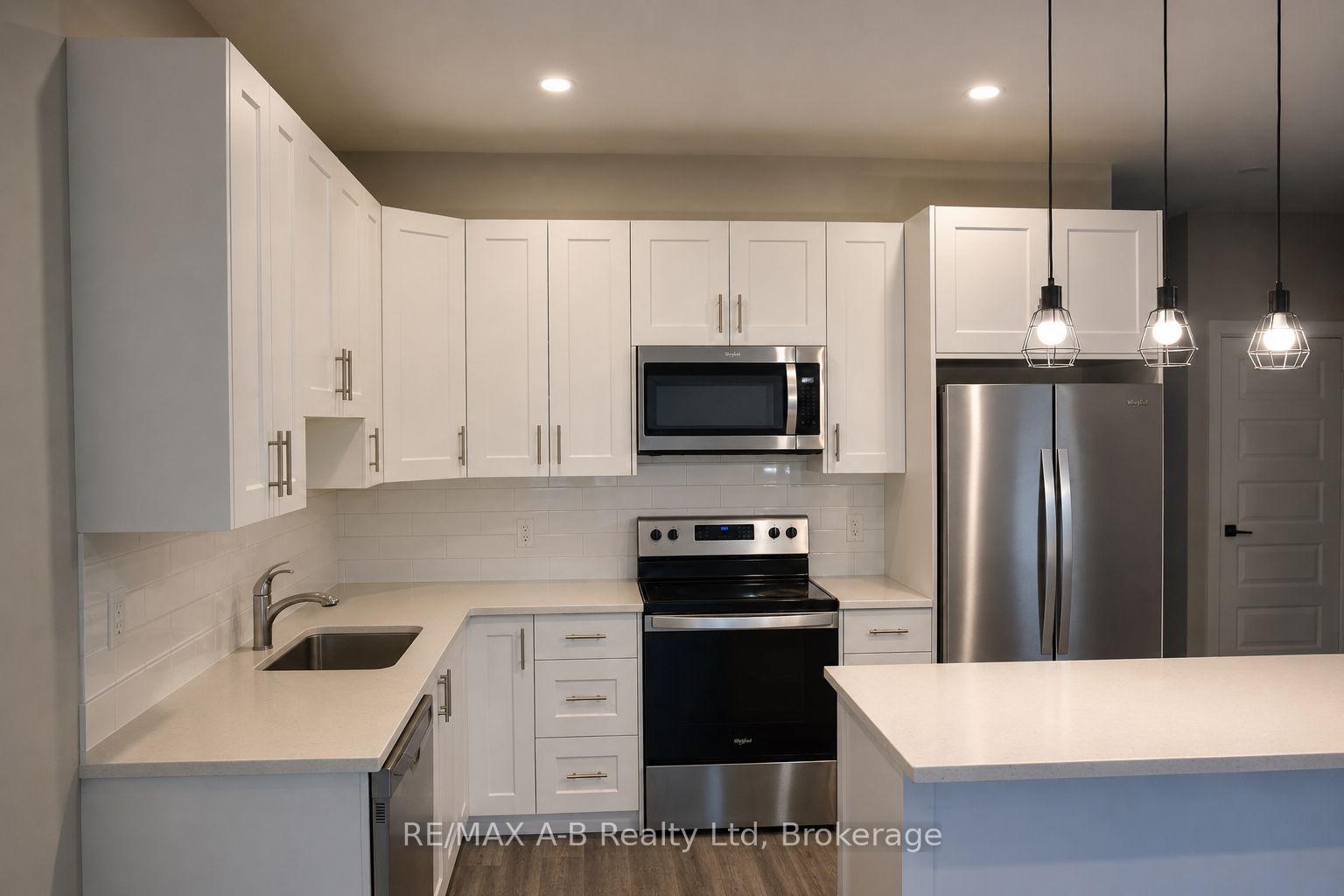 Photo 5 of 192 Hooper Street, St. Marys — HOMEH