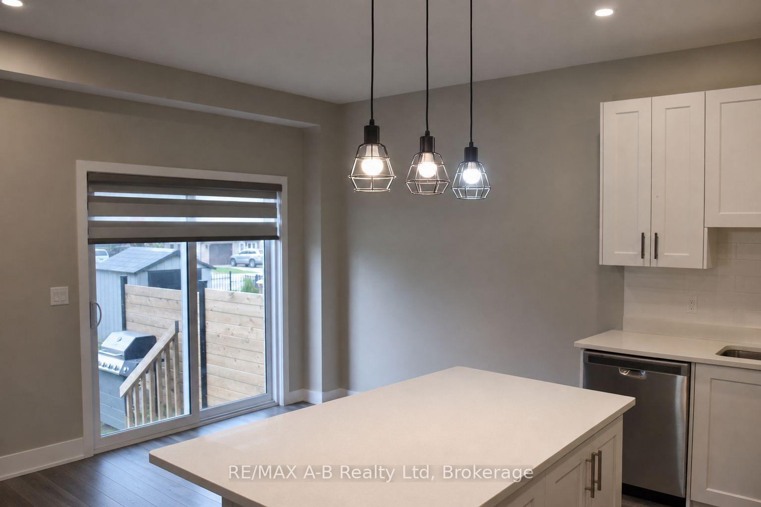 Photo 6 of 192 Hooper Street, St. Marys — HOMEH