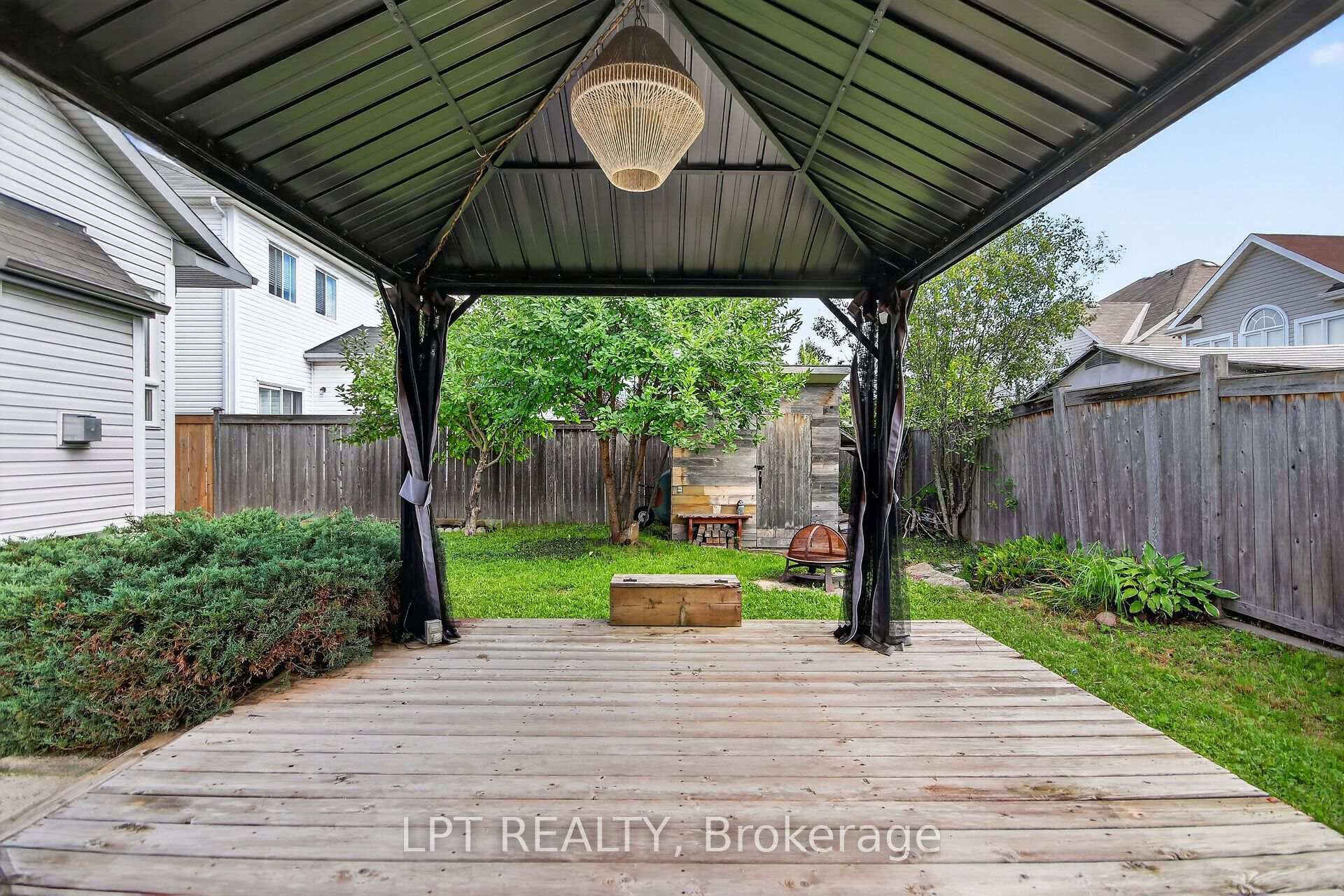 Photo 3 of 97 Black Bear Way, Ottawa, Stittsville (South) — HOMEH