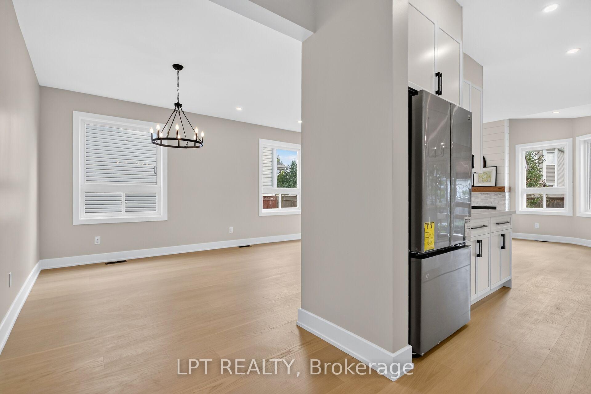 Photo 6 of 97 Black Bear Way, Ottawa, Stittsville (South) — HOMEH