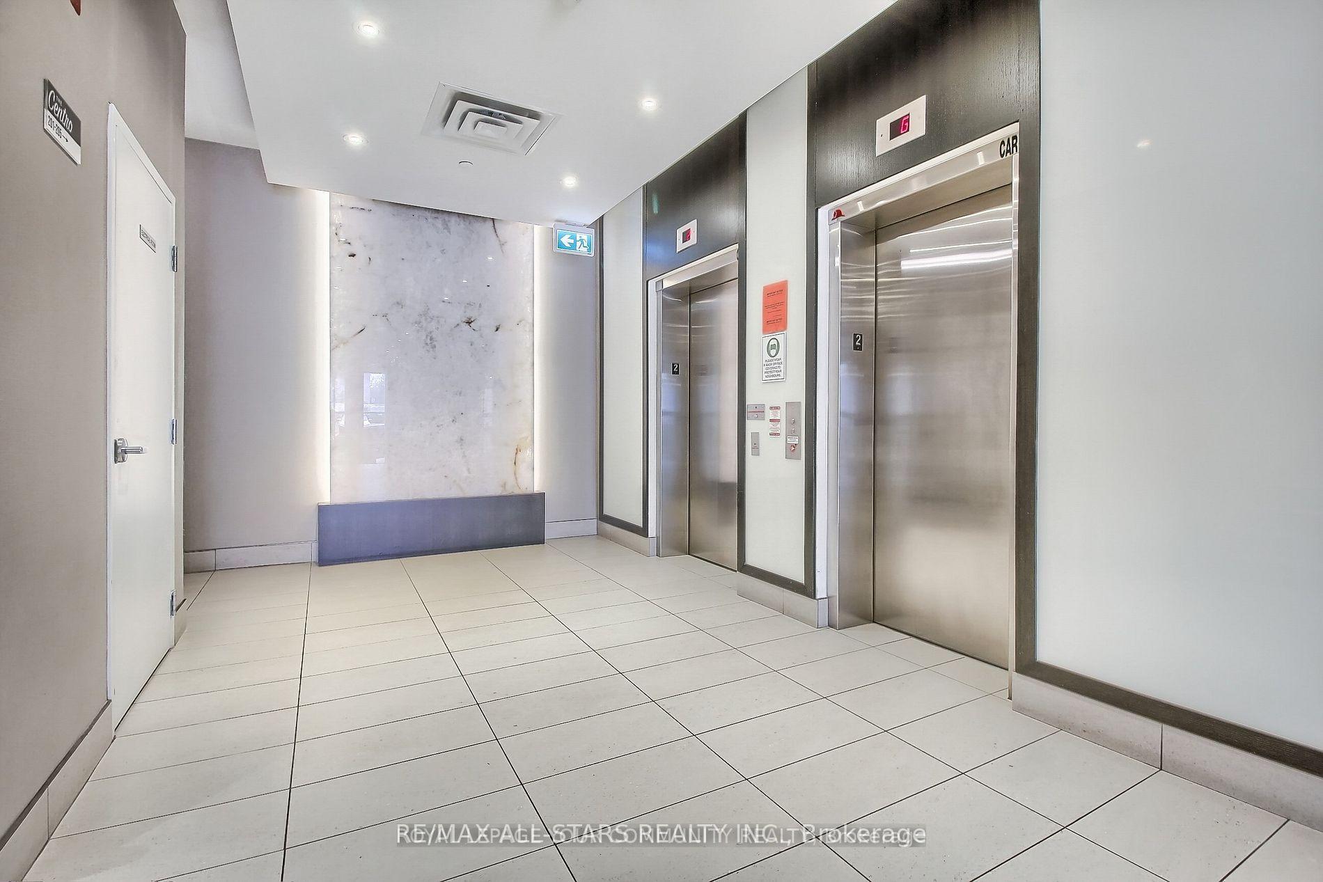 Photo 6 of Unit 609, 15277 Yonge Street S, Aurora, Aurora Village — HOMEH