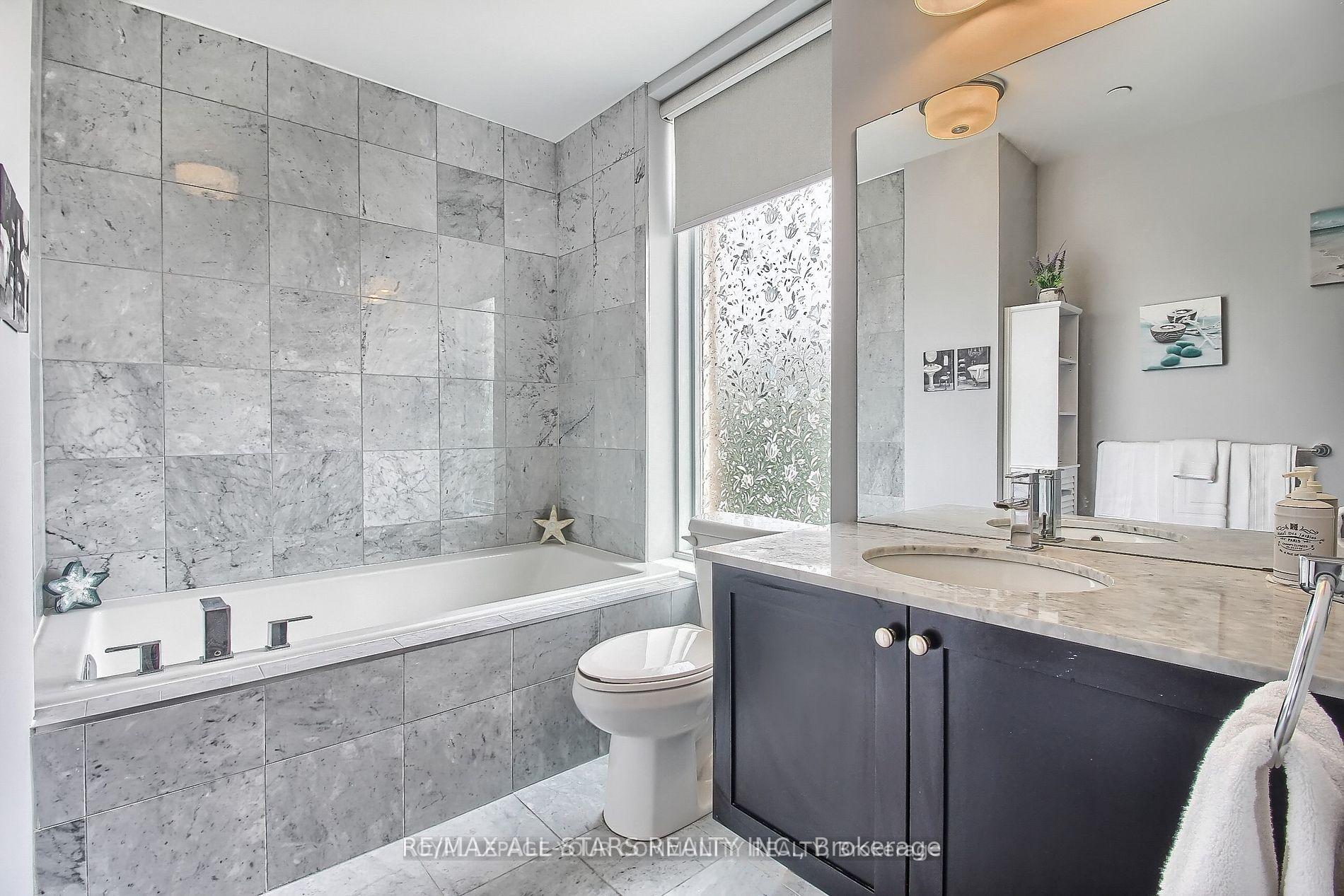 Photo 22 of Unit 609, 15277 Yonge Street S, Aurora, Aurora Village — HOMEH