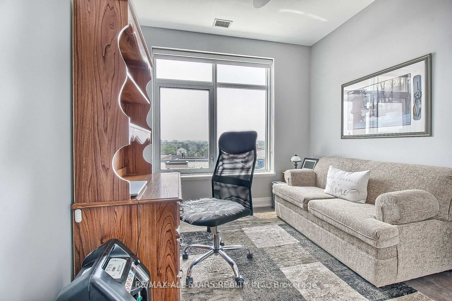 Photo 24 of Unit 609, 15277 Yonge Street S, Aurora, Aurora Village — HOMEH