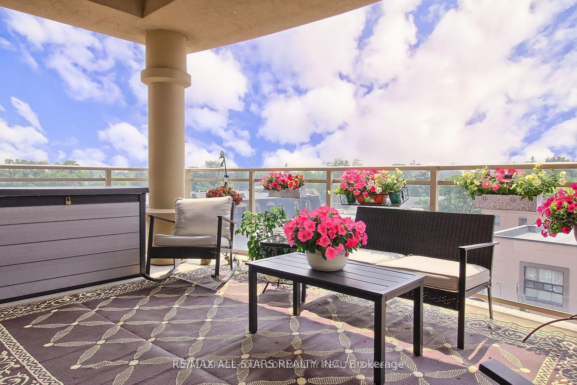 Photo 28 of Unit 609, 15277 Yonge Street S, Aurora, Aurora Village — HOMEH