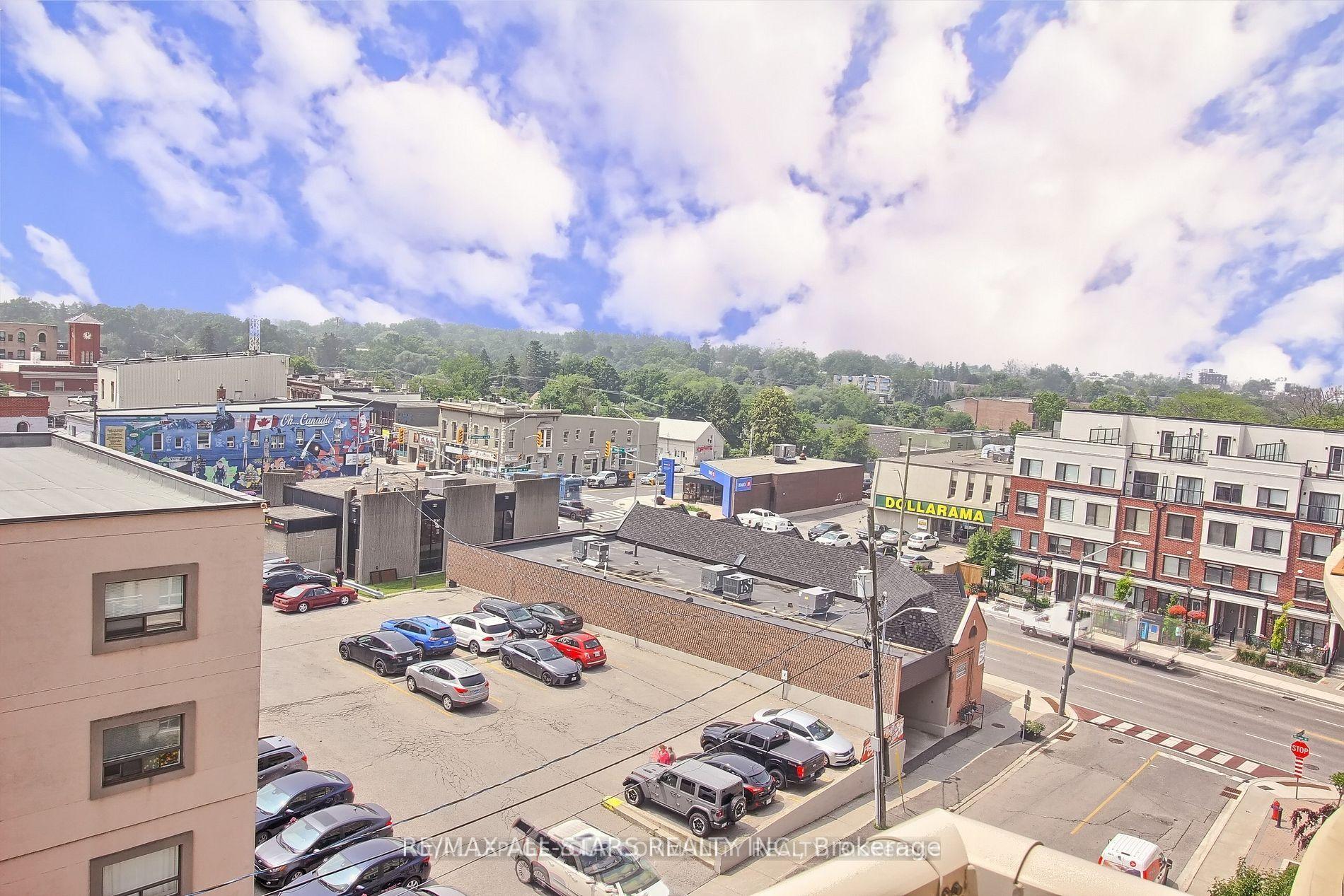 Photo 30 of Unit 609, 15277 Yonge Street S, Aurora, Aurora Village — HOMEH