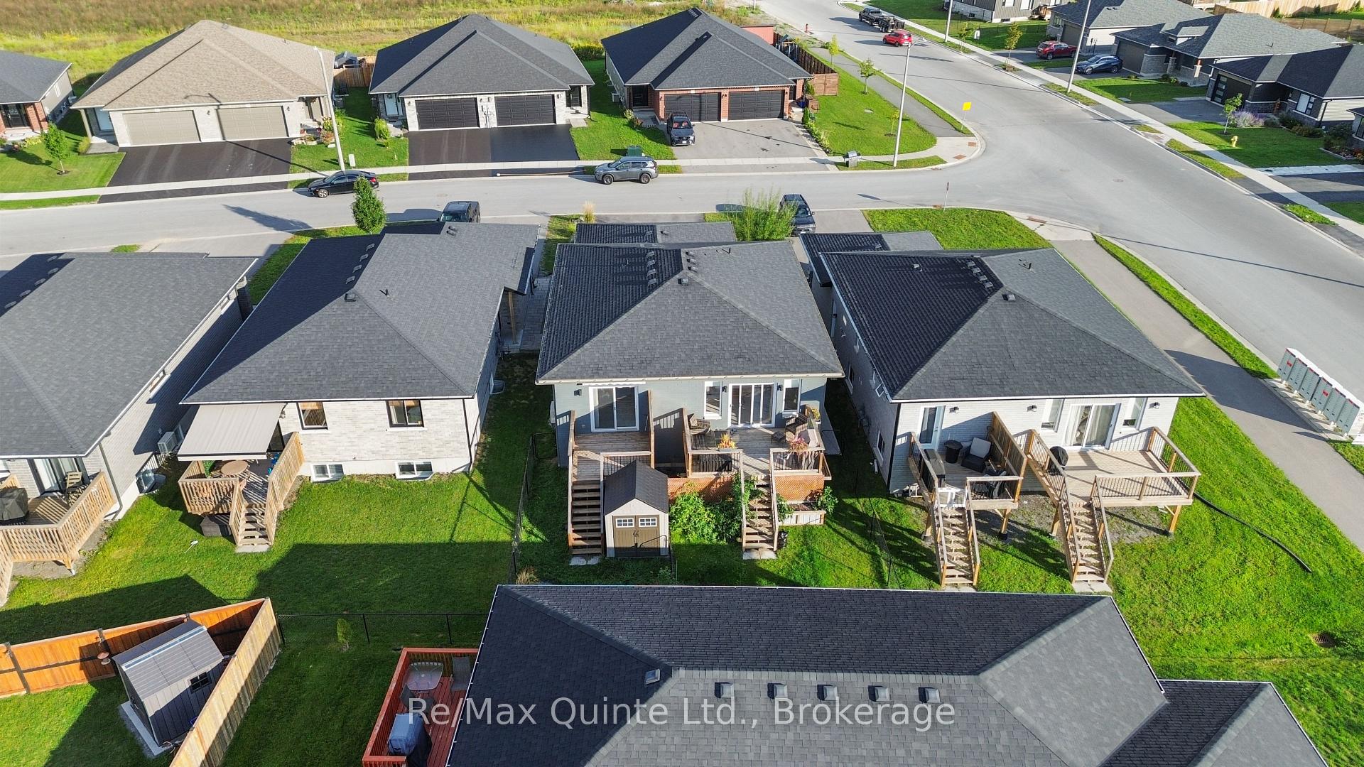 Photo 8 of Unit B, 103 Dewal Place, Belleville, Belleville Ward — HOMEH
