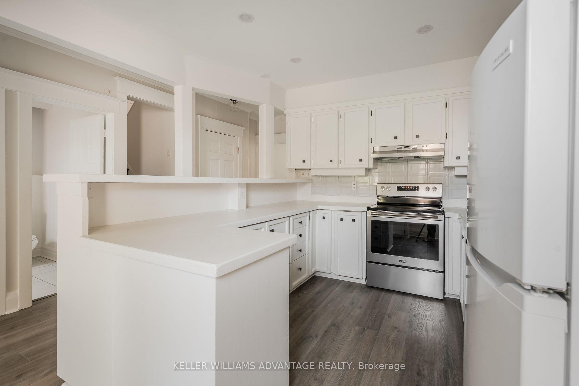 Photo 18 of 3 Columbine Avenue, Toronto, The Beaches — HOMEH