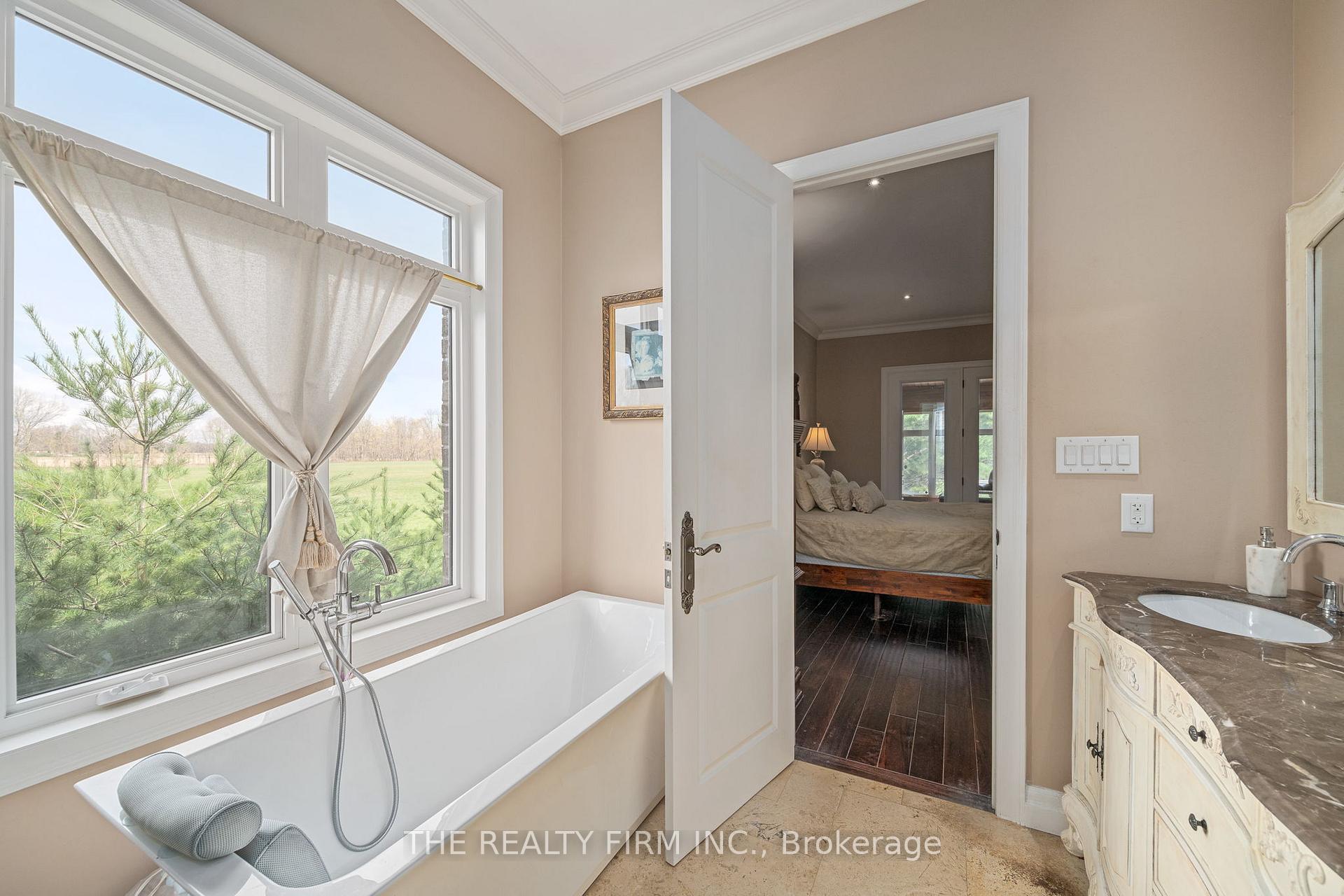 Photo 29 of 2676 Forest Meadow Drive, Strathroy-Caradoc, Mount Brydges — HOMEH