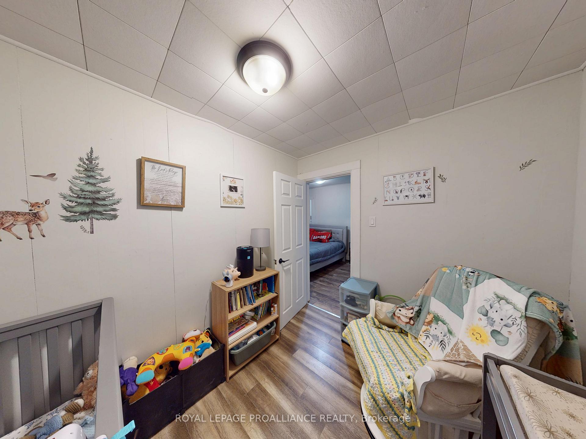 Photo 21 of 83 College Street, Deseronto, Deseronto (Town) — HOMEH
