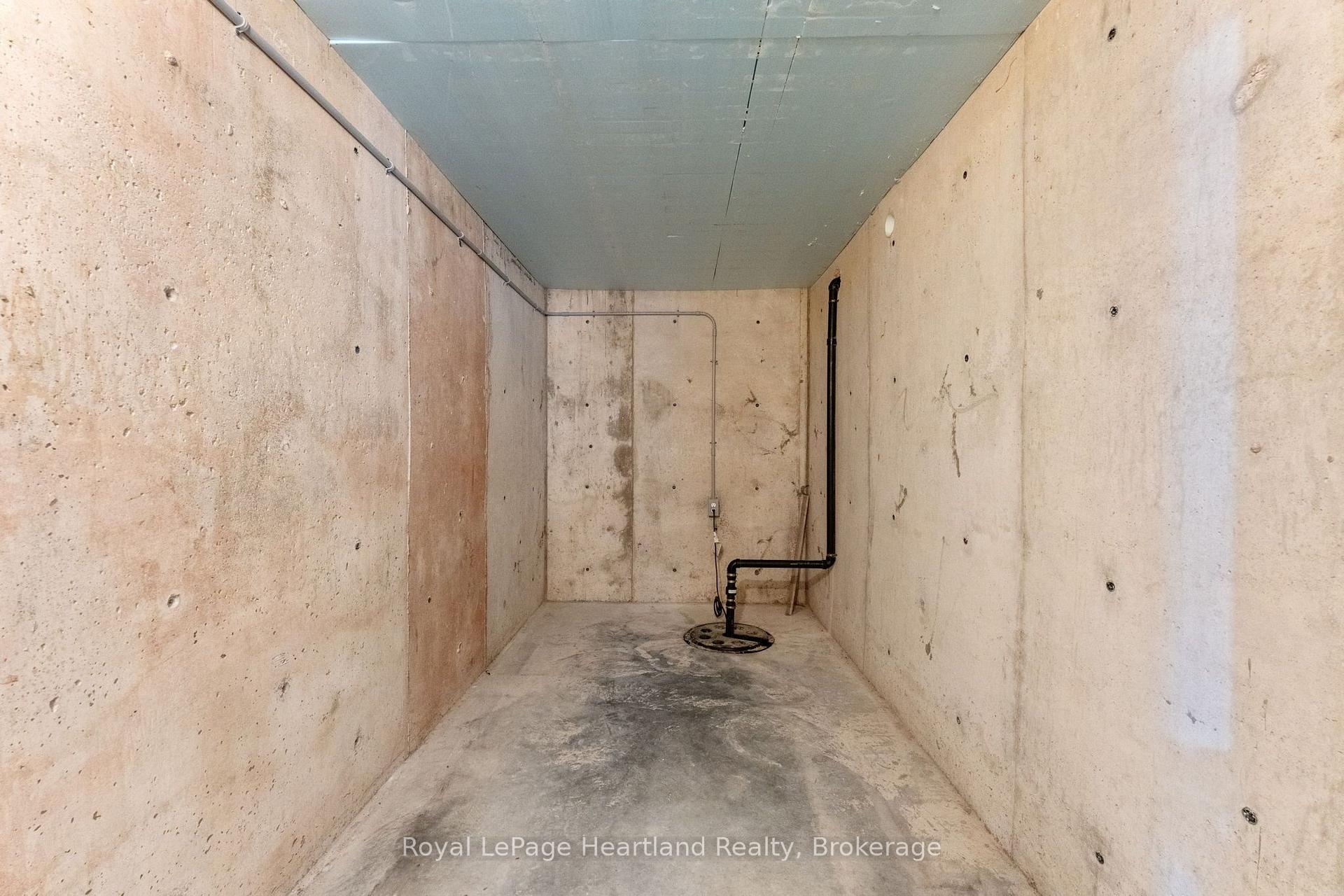 Photo 33 of 17 Clayton Street, West Perth, Mitchell — HOMEH