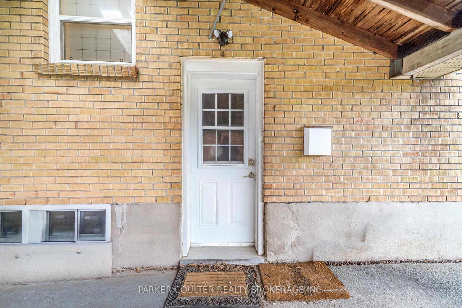 Photo 20 of 7 Oakley Park Square, Barrie, Wellington — HOMEH