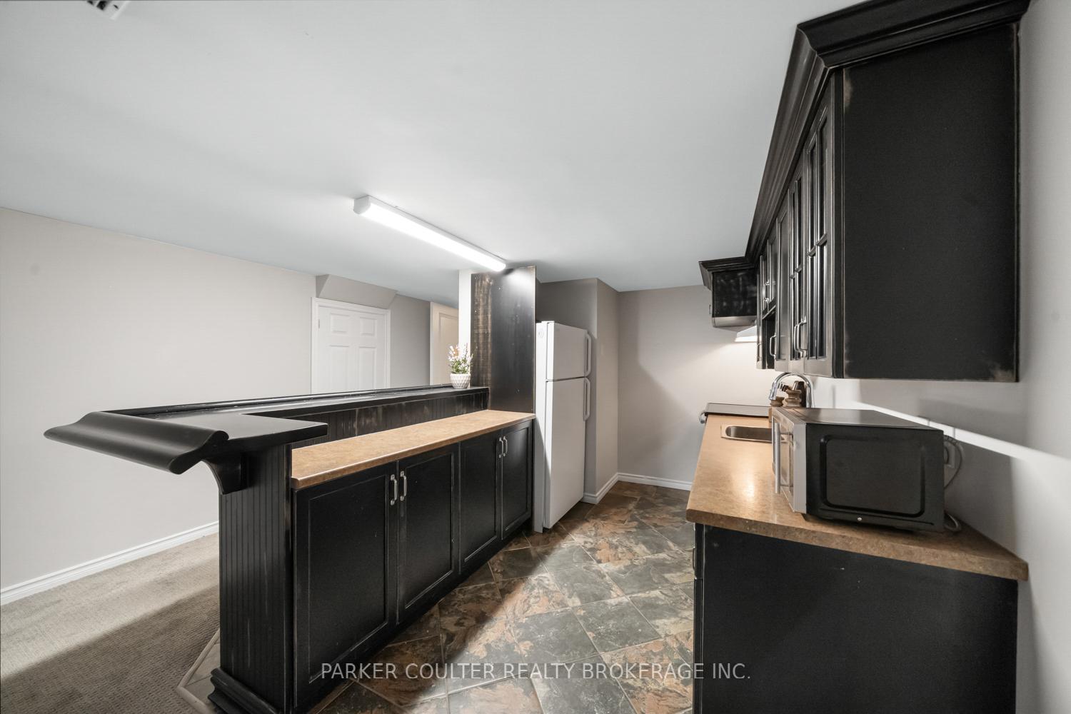 Photo 23 of 7 Oakley Park Square, Barrie, Wellington — HOMEH