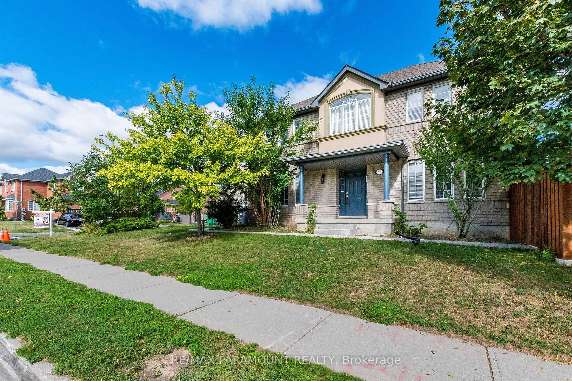 Photo 5 of 22 Checkerberry Crescent, Brampton, Sandringham-Wellington — HOMEH