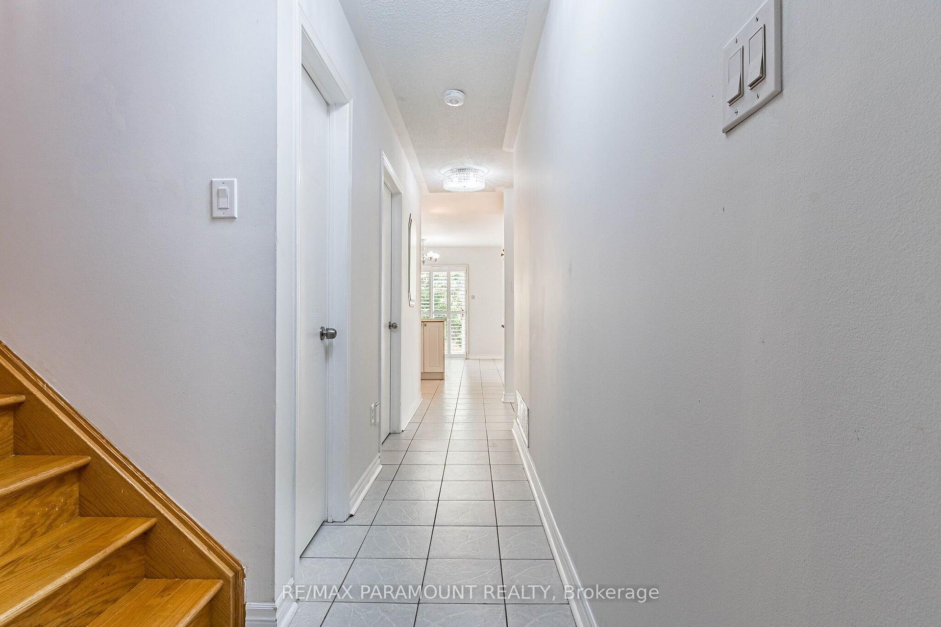 Photo 16 of 22 Checkerberry Crescent, Brampton, Sandringham-Wellington — HOMEH