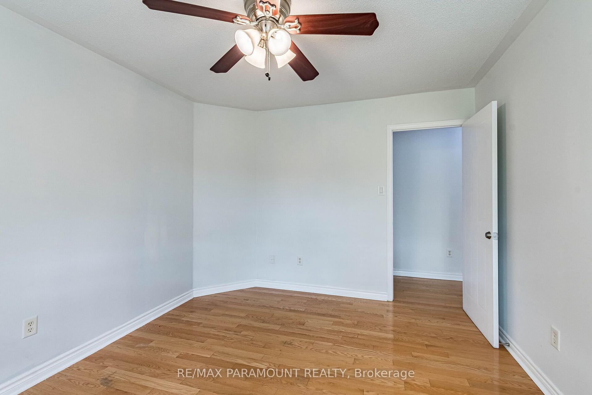 Photo 30 of 22 Checkerberry Crescent, Brampton, Sandringham-Wellington — HOMEH