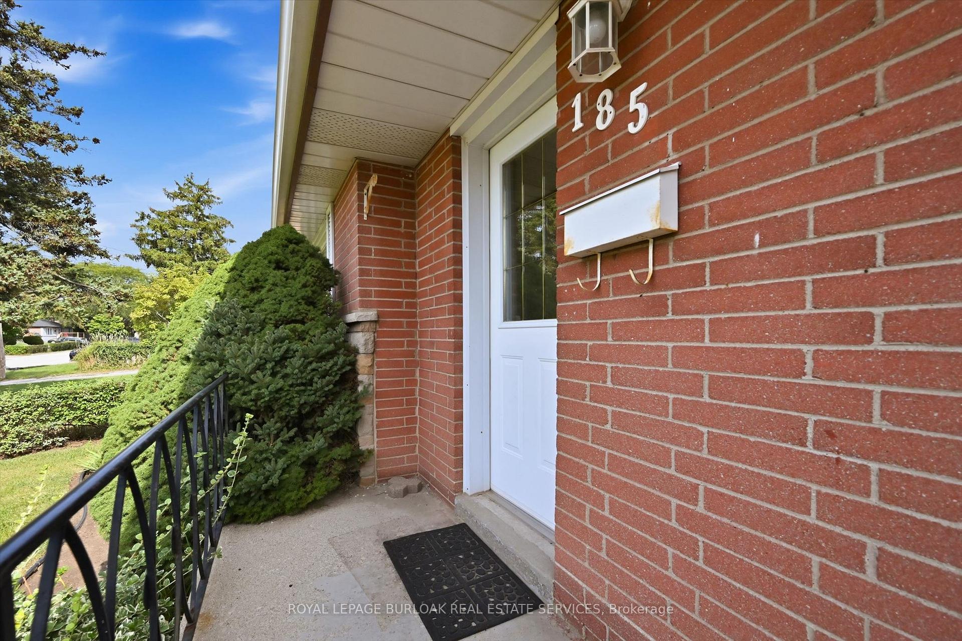 Photo 4 of 185 Euston Road, Burlington, Appleby — HOMEH