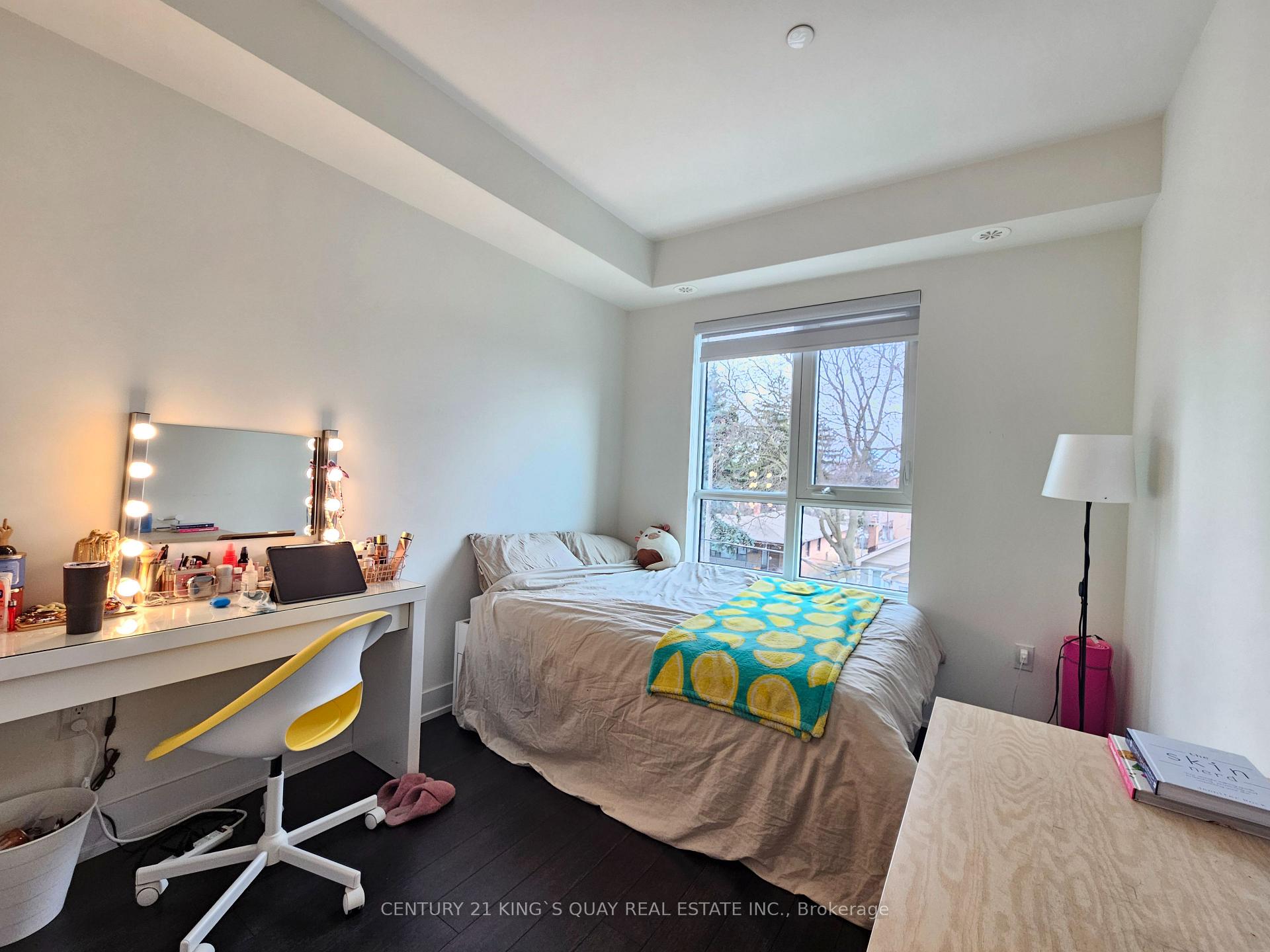 Photo 6 of Unit 16, 52 Holmes Avenue, North York, Willowdale East — HOMEH