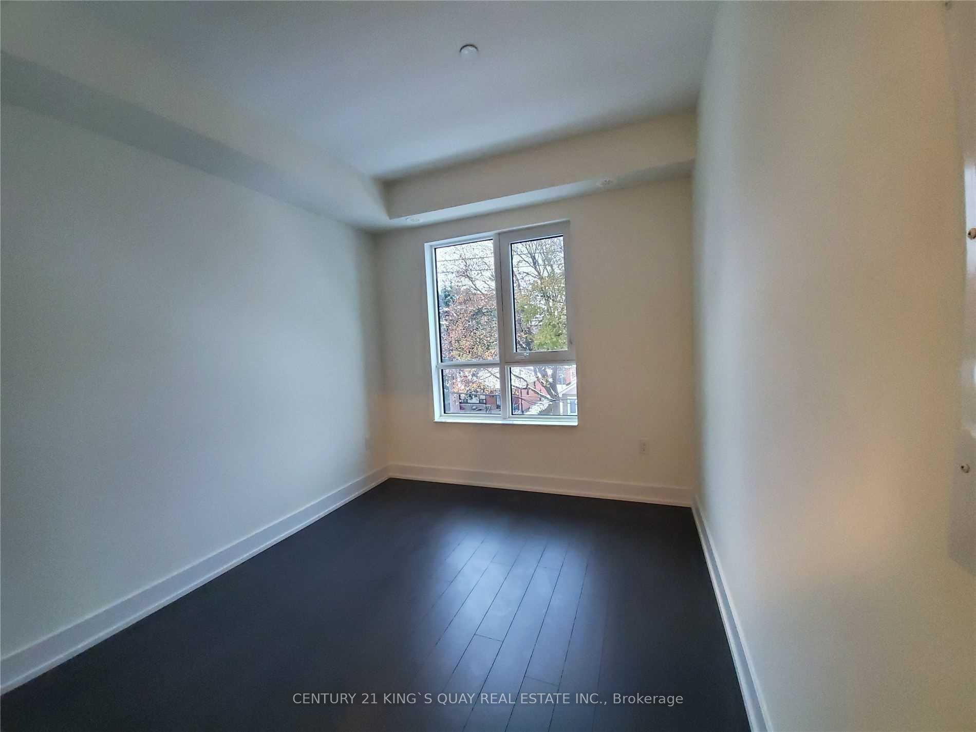 Photo 16 of Unit 16, 52 Holmes Avenue, North York, Willowdale East — HOMEH