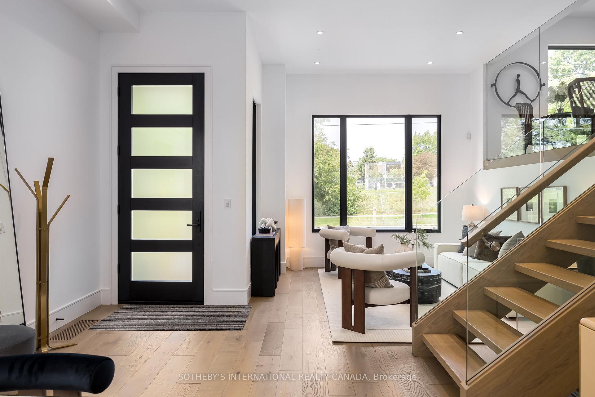 Photo 2 of 27 Bannockburn Avenue, Toronto, Bedford Park-Nortown — HOMEH