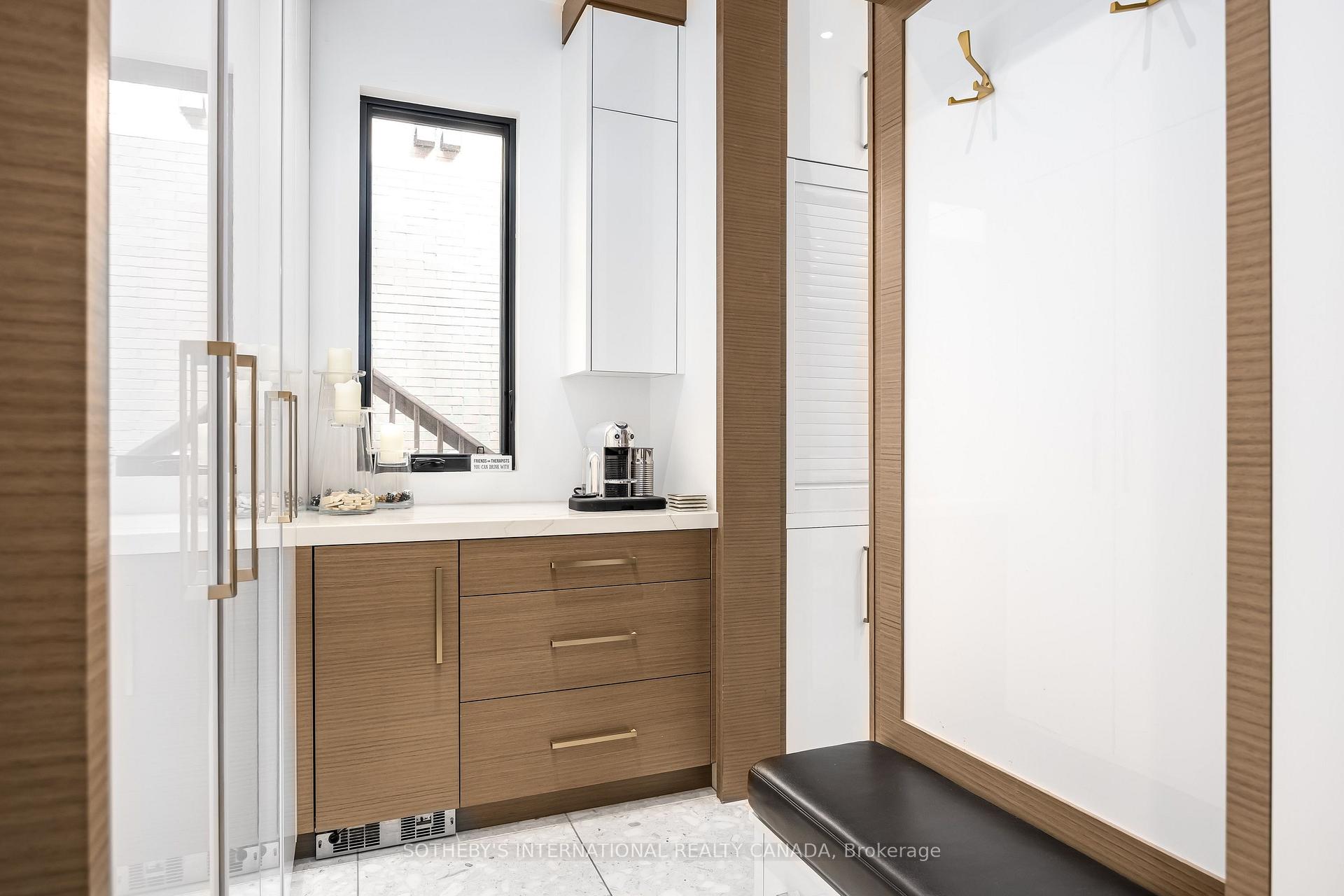 Photo 12 of 27 Bannockburn Avenue, Toronto, Bedford Park-Nortown — HOMEH