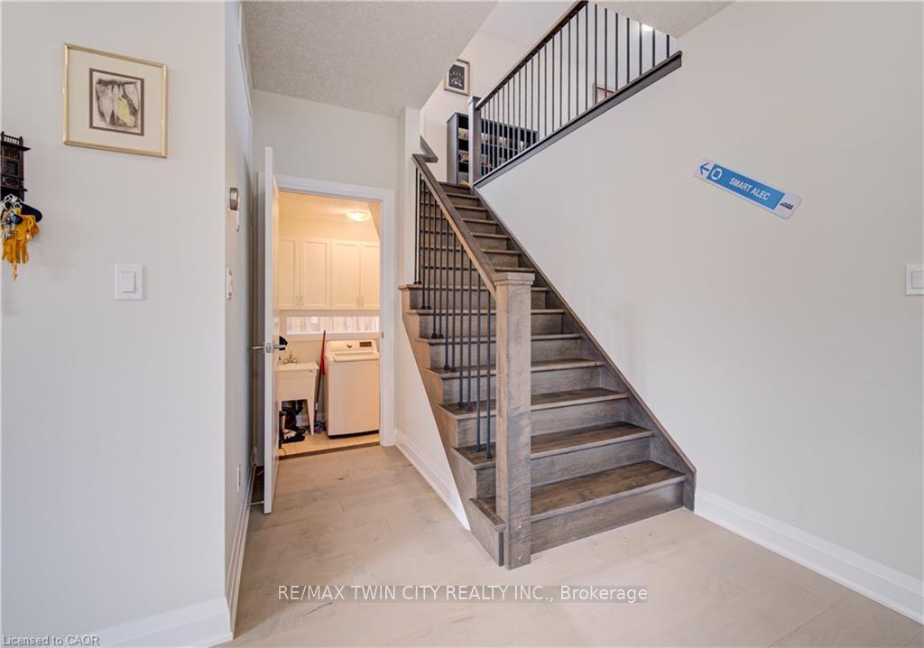 Photo 24 of 719 Wood Lily Street, Waterloo, Columbia Forest/Clair Hills — HOMEH