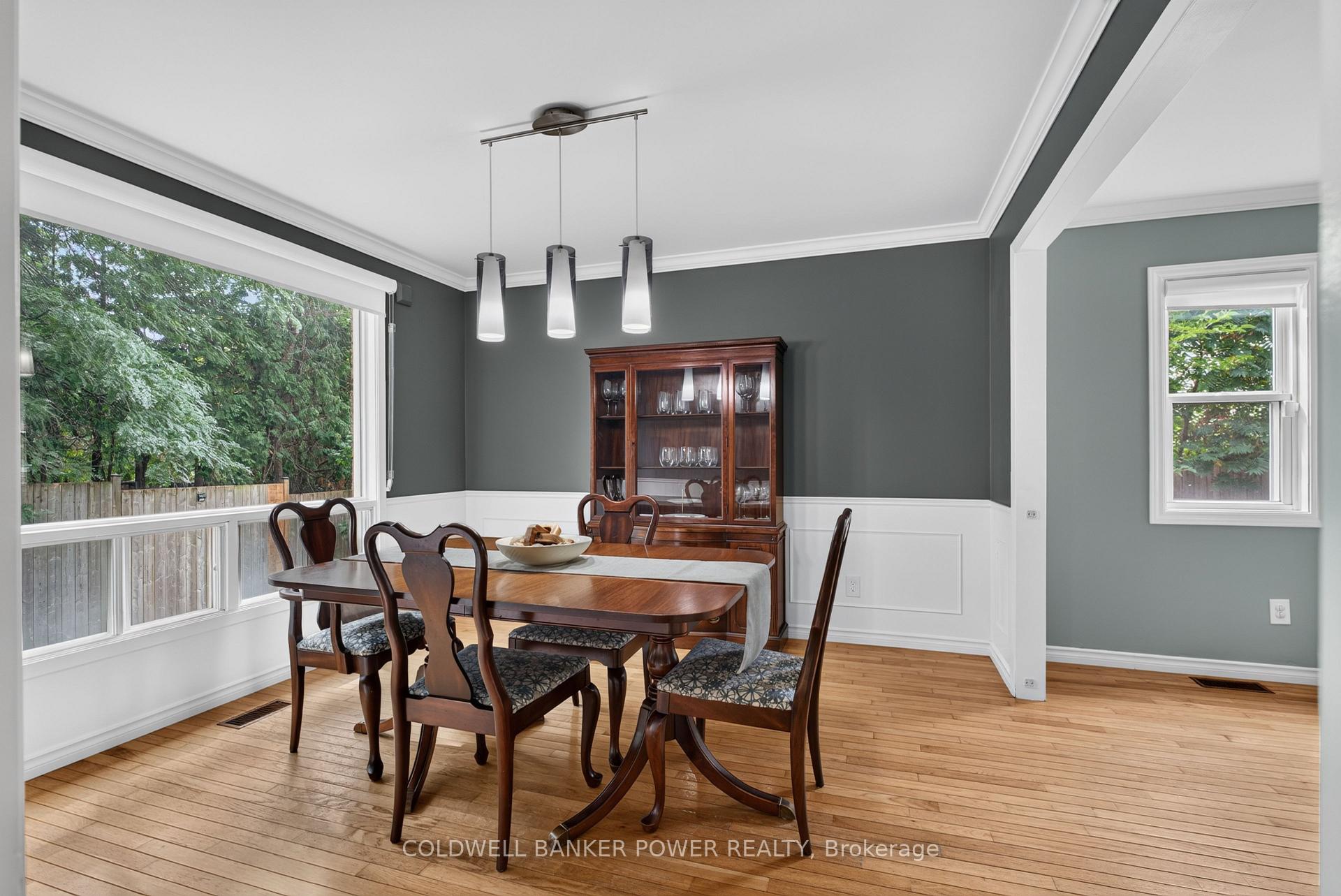 Photo 14 of 34 Comox Court, London, South K — HOMEH