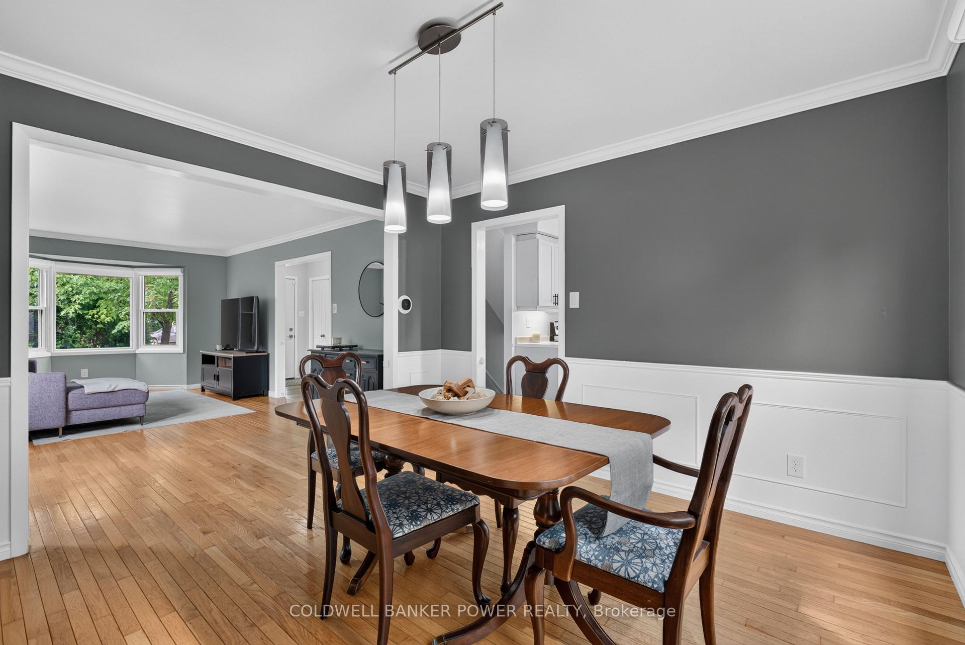 Photo 16 of 34 Comox Court, London, South K — HOMEH