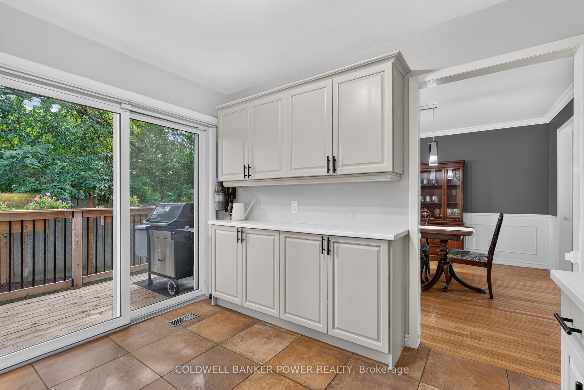 Photo 20 of 34 Comox Court, London, South K — HOMEH