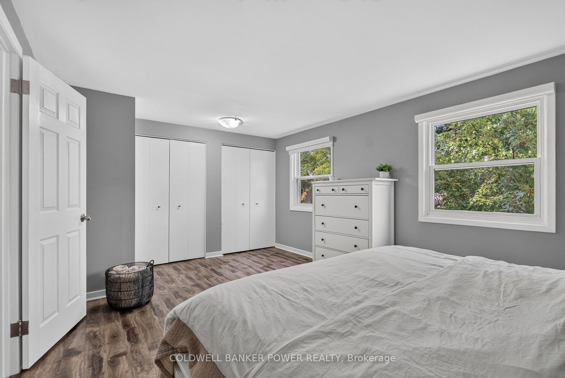 Photo 26 of 34 Comox Court, London, South K — HOMEH