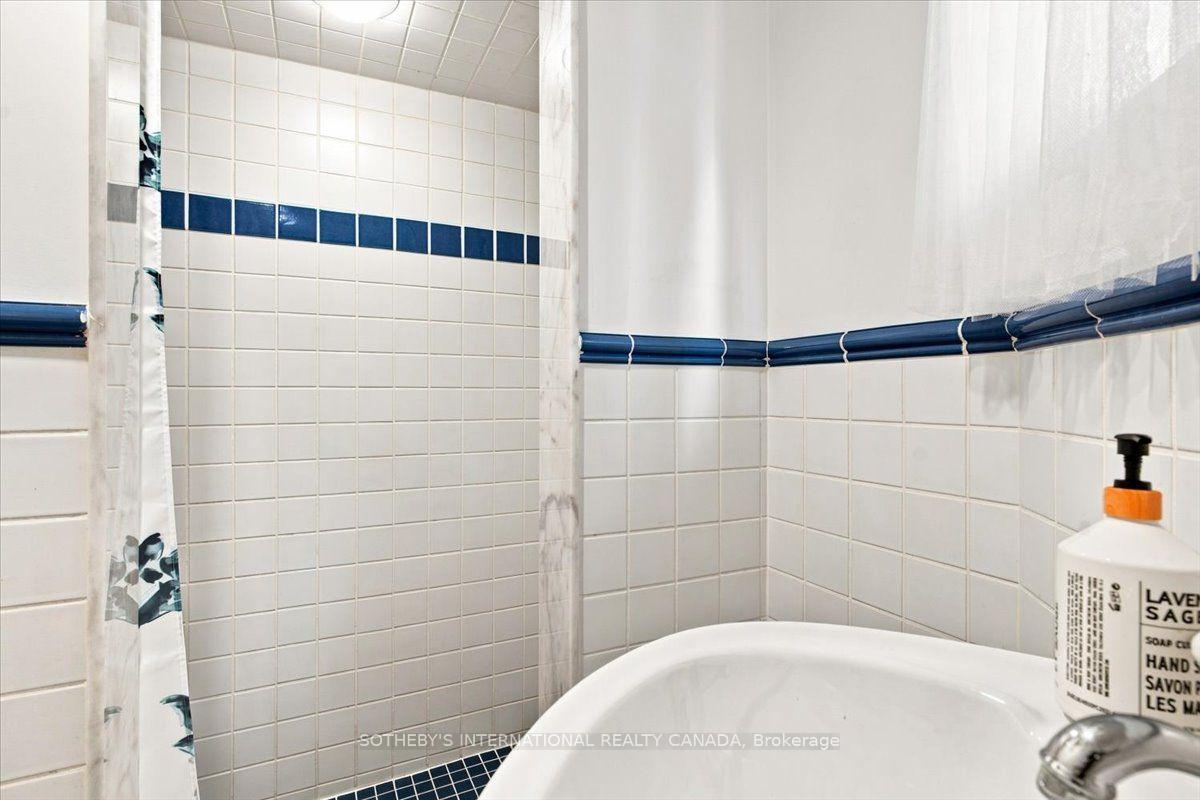 Photo 32 of 334 Albany Avenue, Toronto, Casa Loma — HOMEH