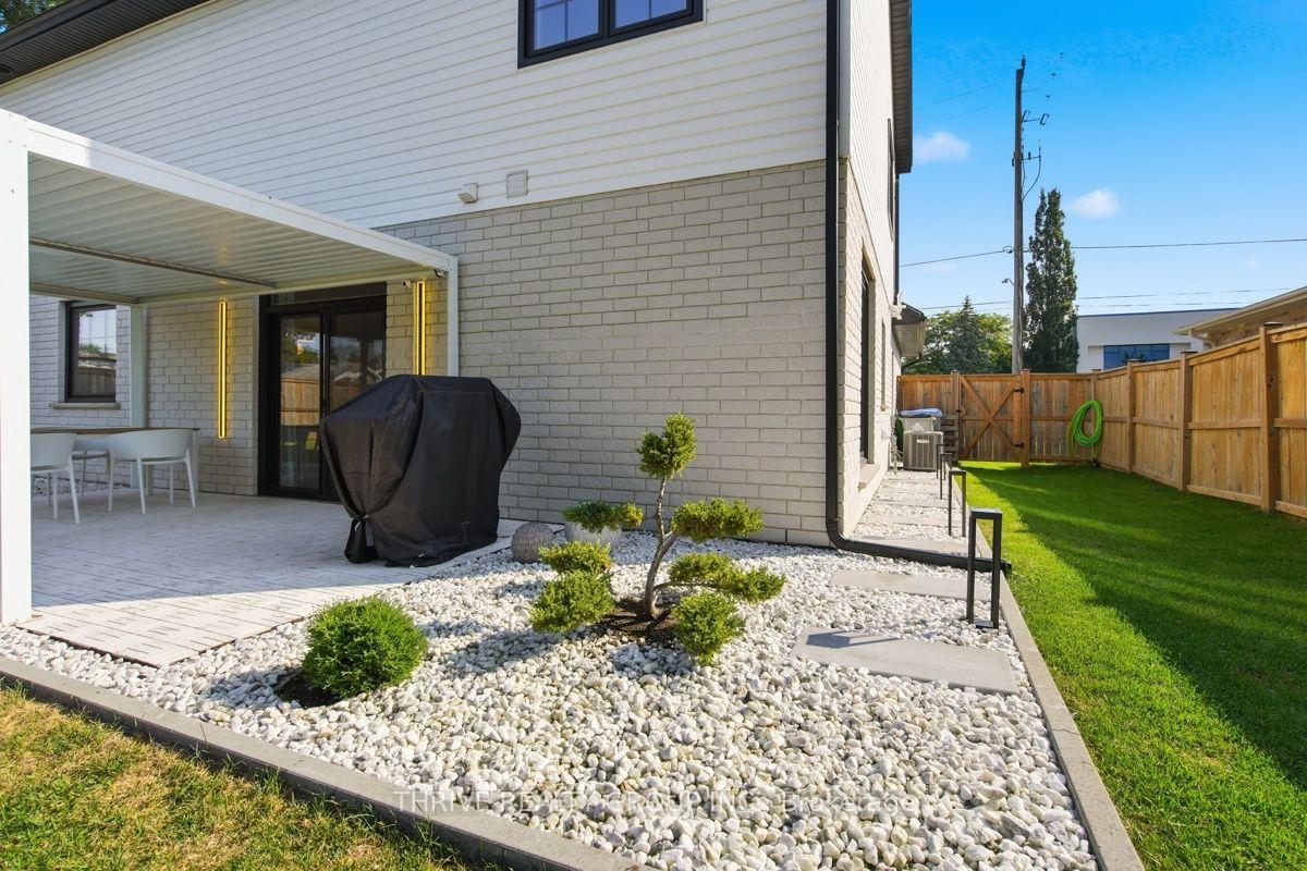 Photo 40 of 18 McNab Street, Strathroy-Caradoc, SE — HOMEH