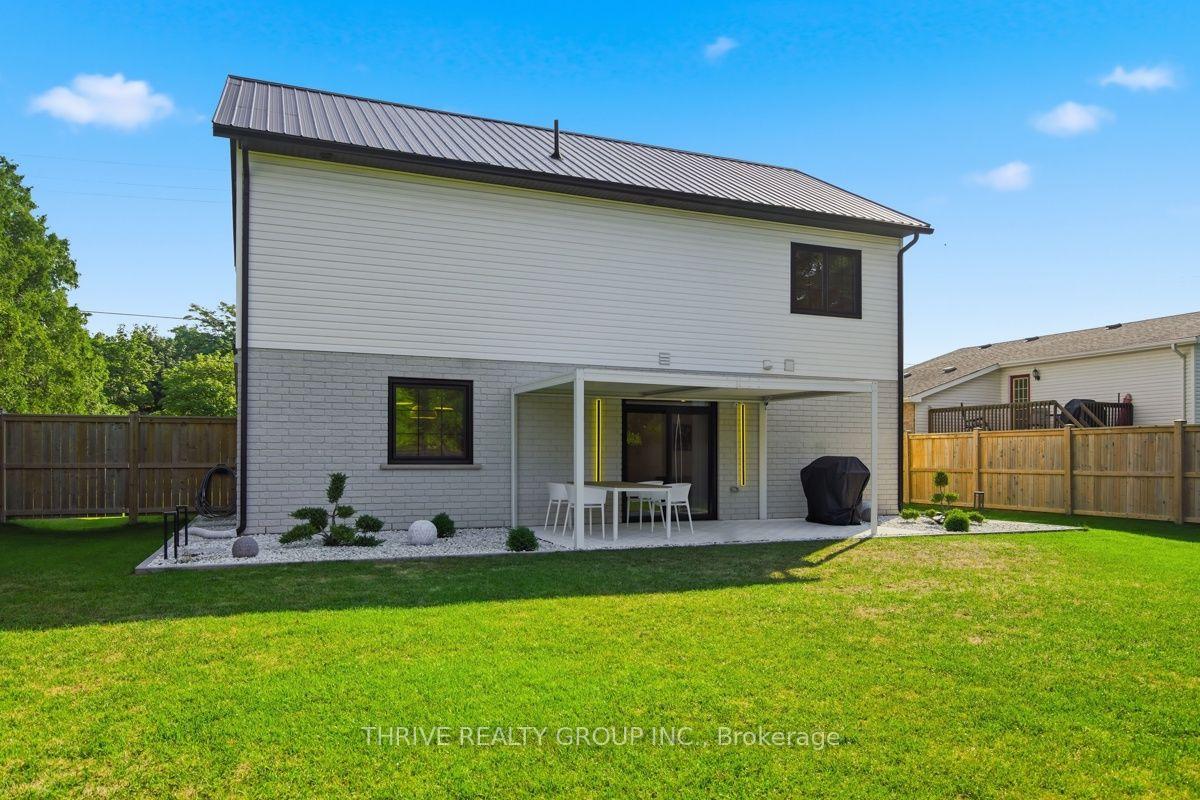 Photo 44 of 18 McNab Street, Strathroy-Caradoc, SE — HOMEH