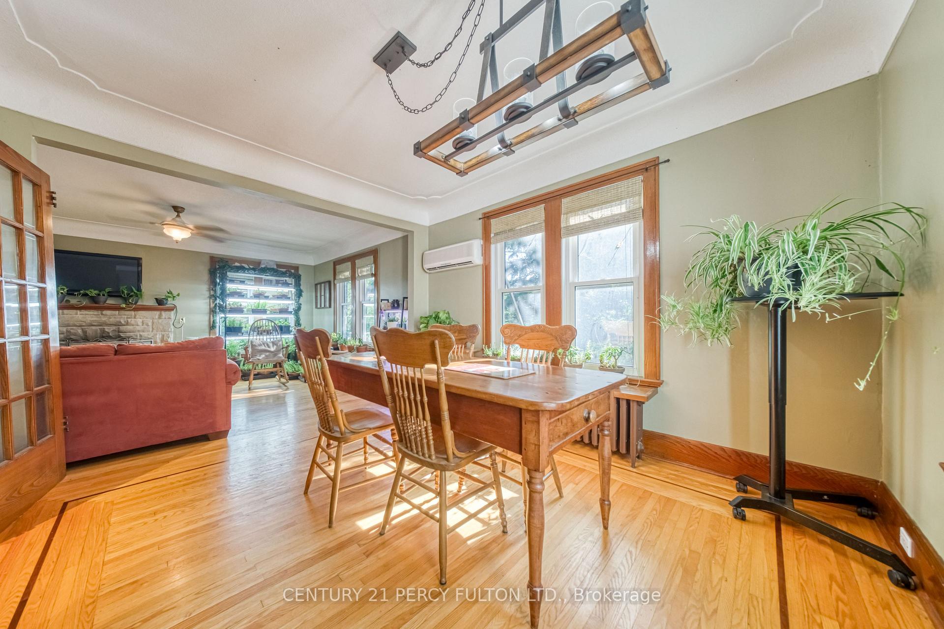 Photo 8 of 1853 Governors Road, Hamilton, Rural Ancaster — HOMEH