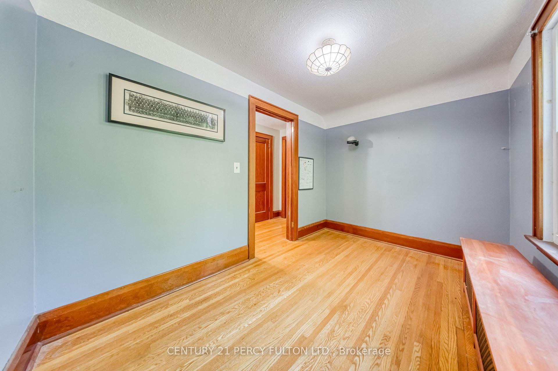 Photo 30 of 1853 Governors Road, Hamilton, Rural Ancaster — HOMEH